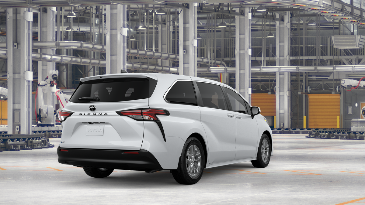 2026 Toyota Sienna LE
