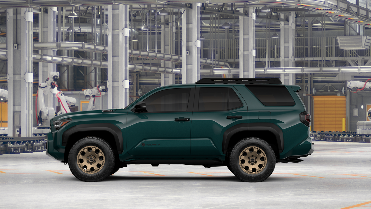 2026 Toyota 4Runner i-FORCE MAX Trailhunter
