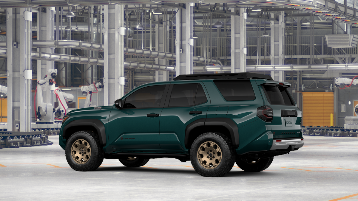 2026 Toyota 4Runner i-FORCE MAX Trailhunter