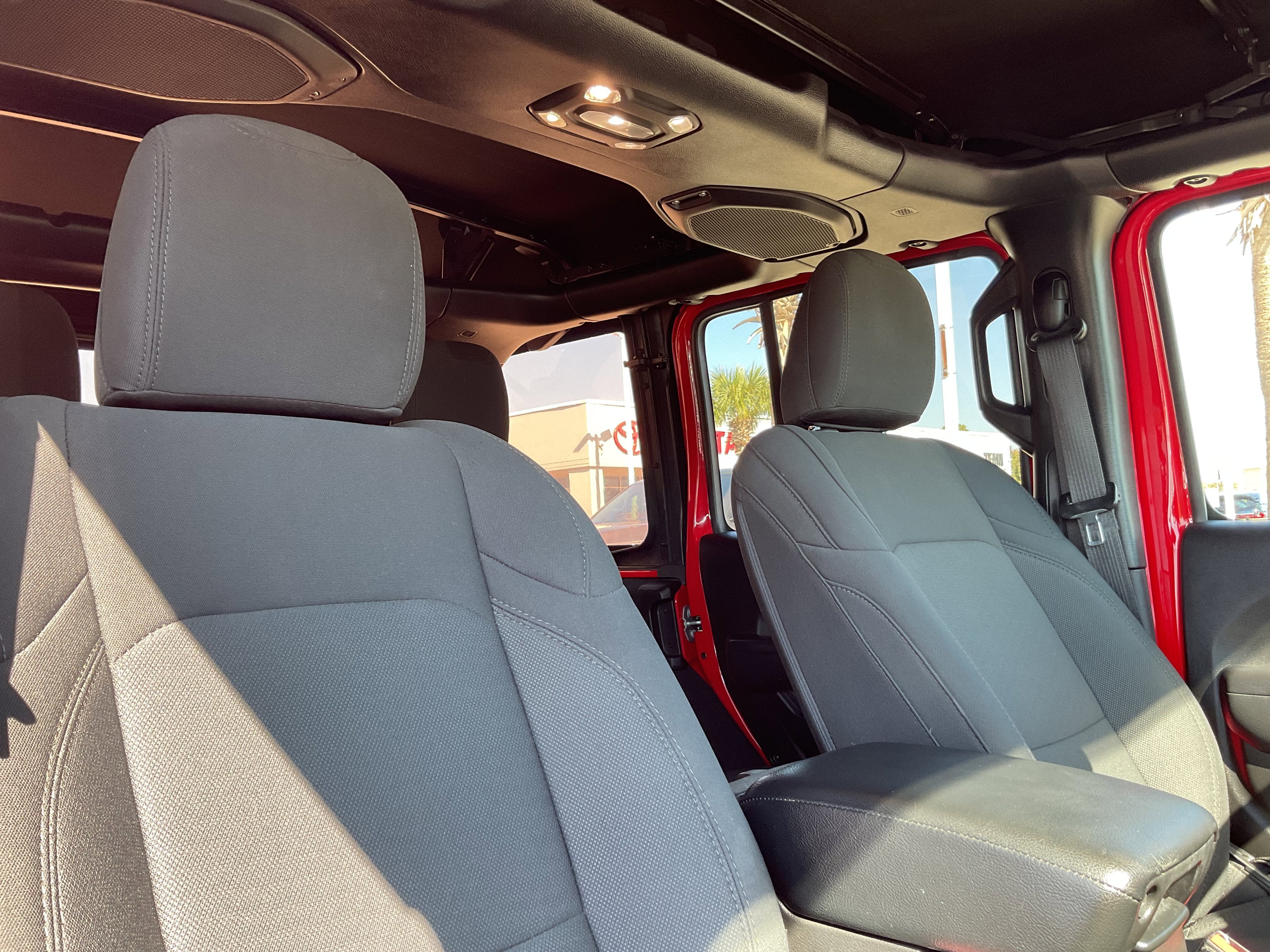 2022 Jeep Wrangler Unlimited Willys