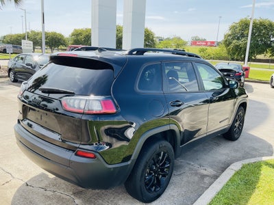 2023 Jeep Cherokee Altitude Lux