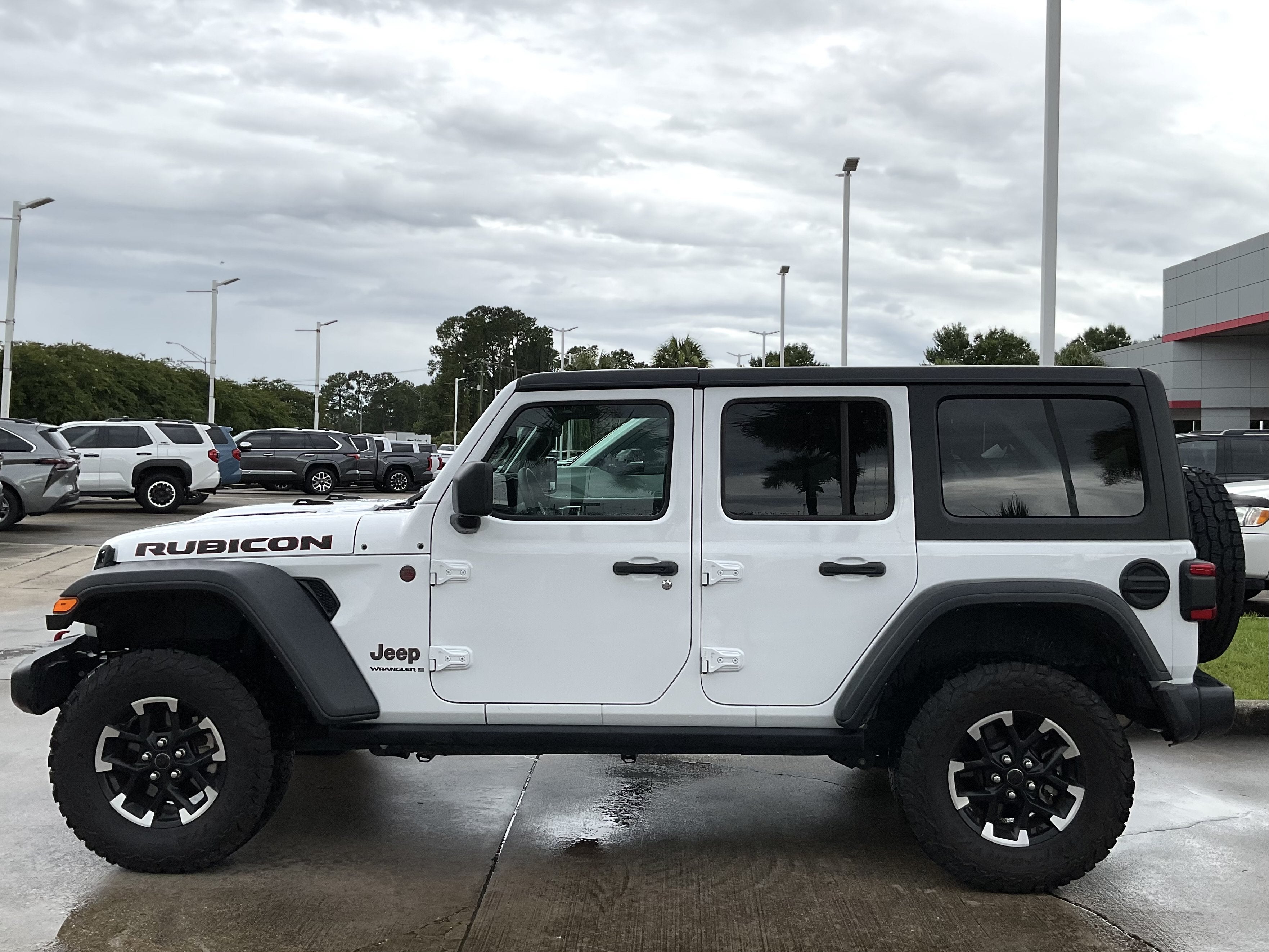 2025 Jeep Wrangler Rubicon