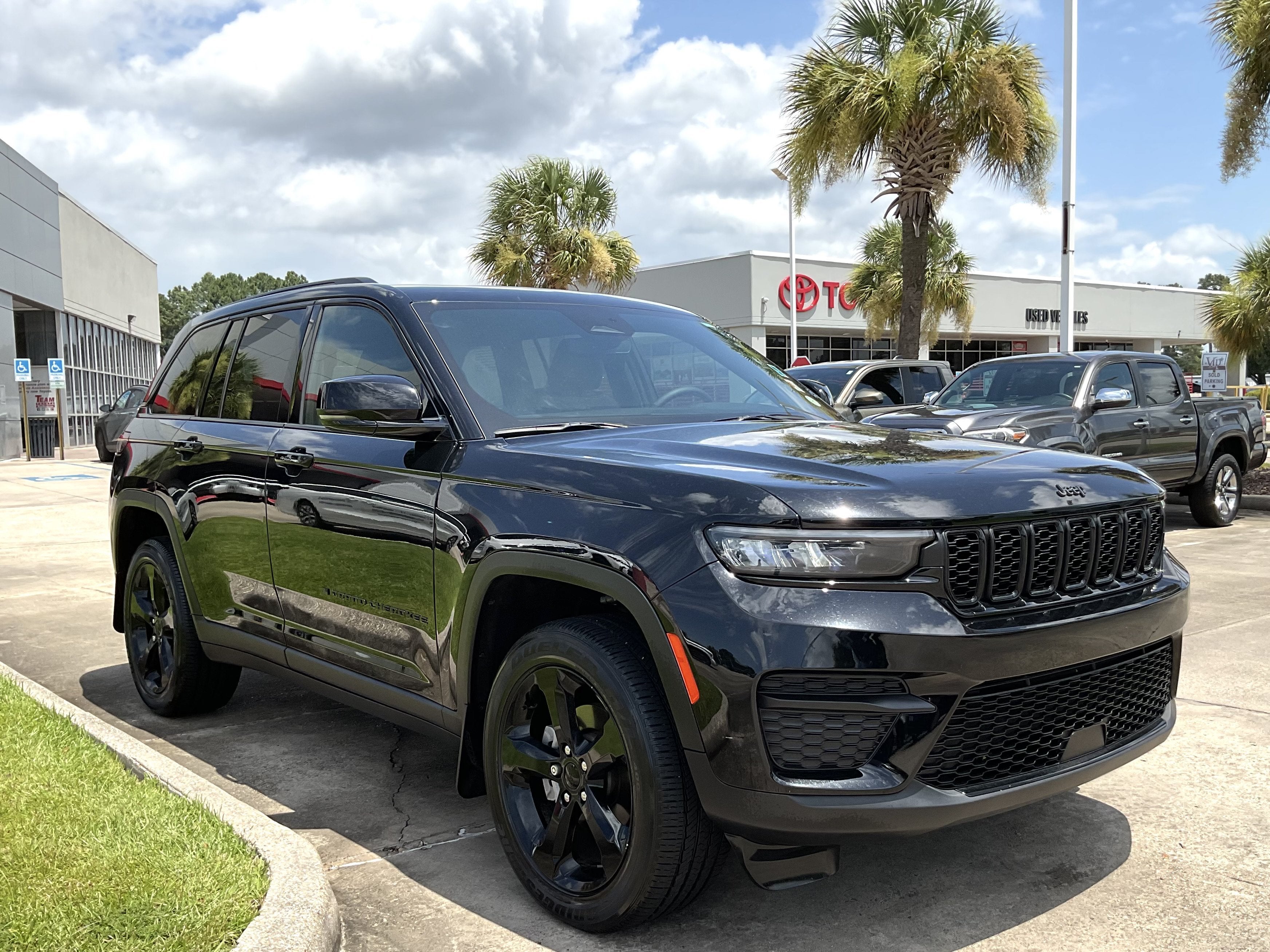 2024 Jeep Grand Cherokee Altitude X