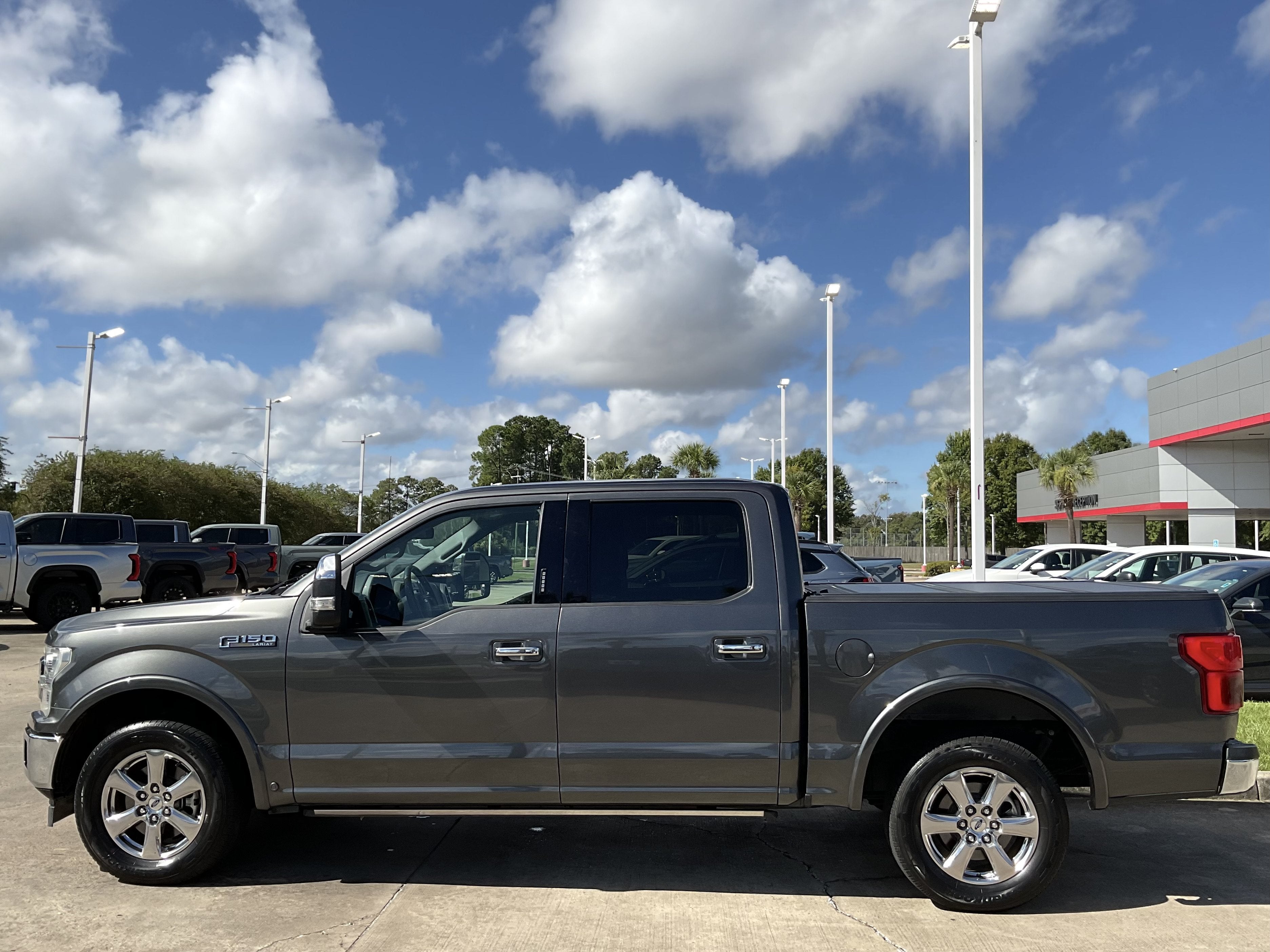 2019 Ford F-150 LARIAT