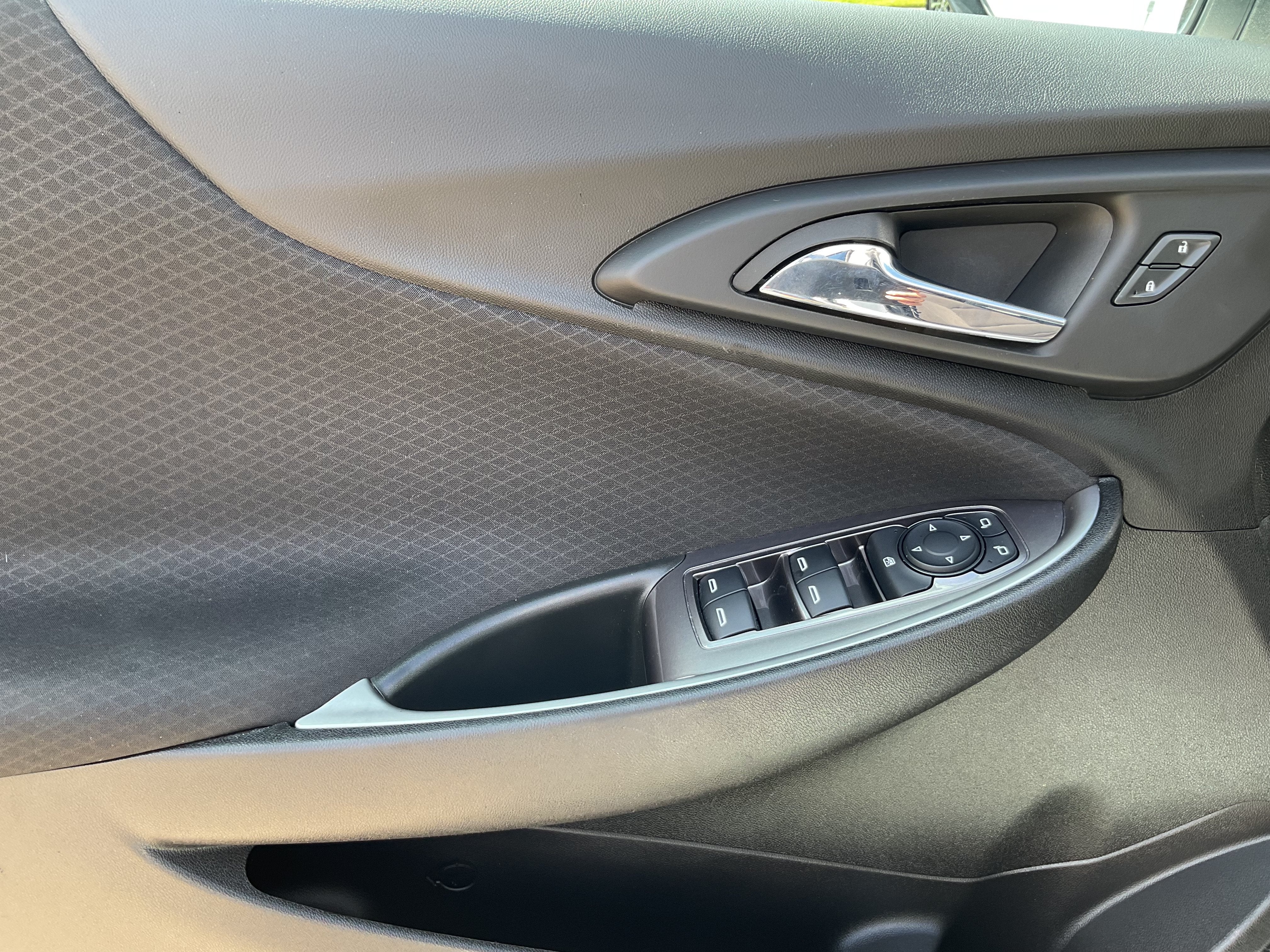 2022 Chevrolet Malibu LS