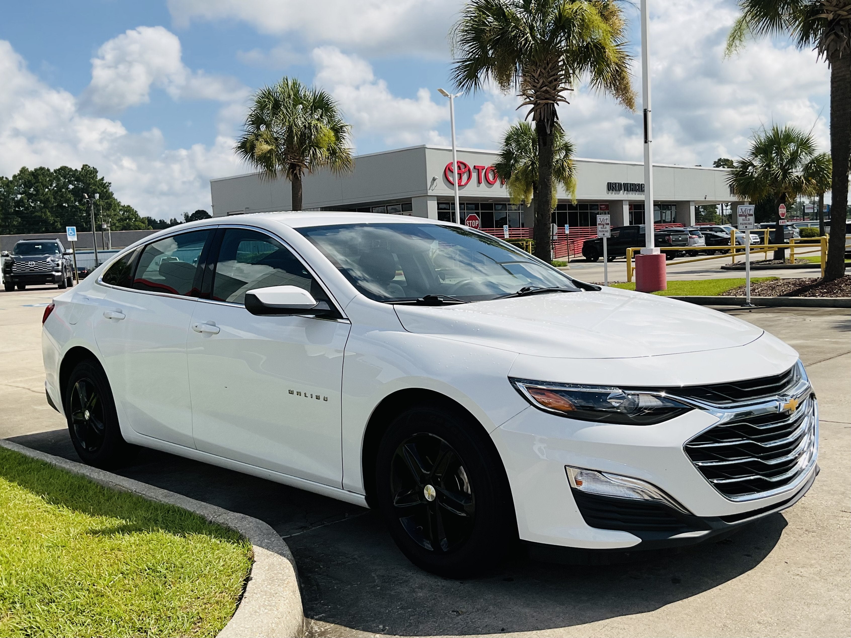 2022 Chevrolet Malibu LS
