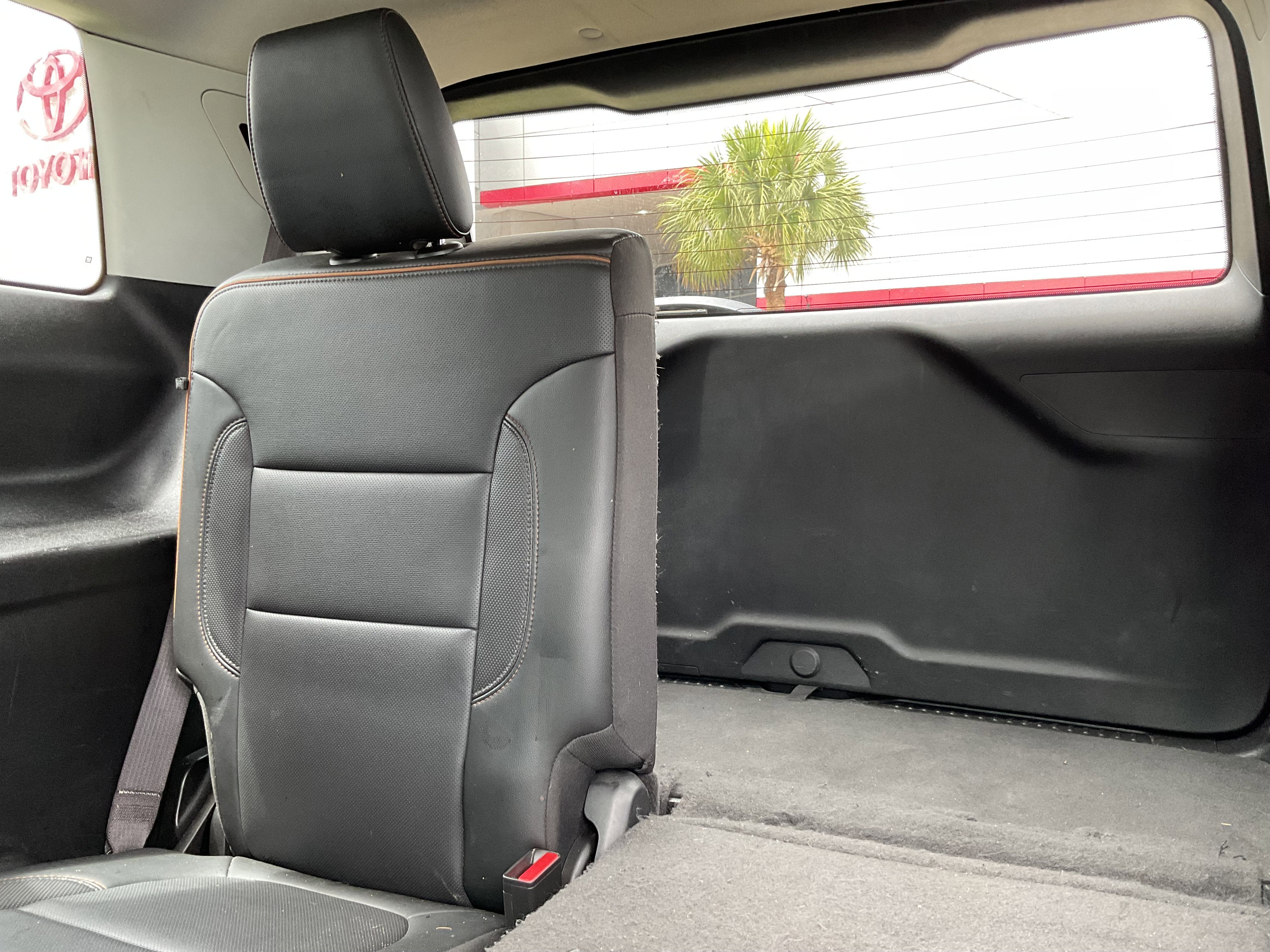 2021 GMC Acadia AT4