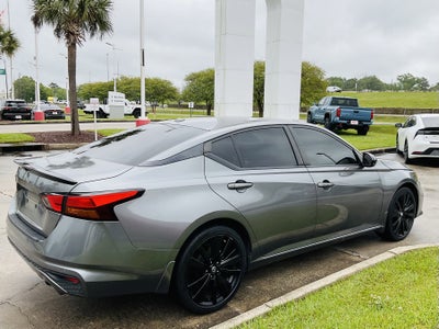 2022 Nissan Altima 2.5 SR