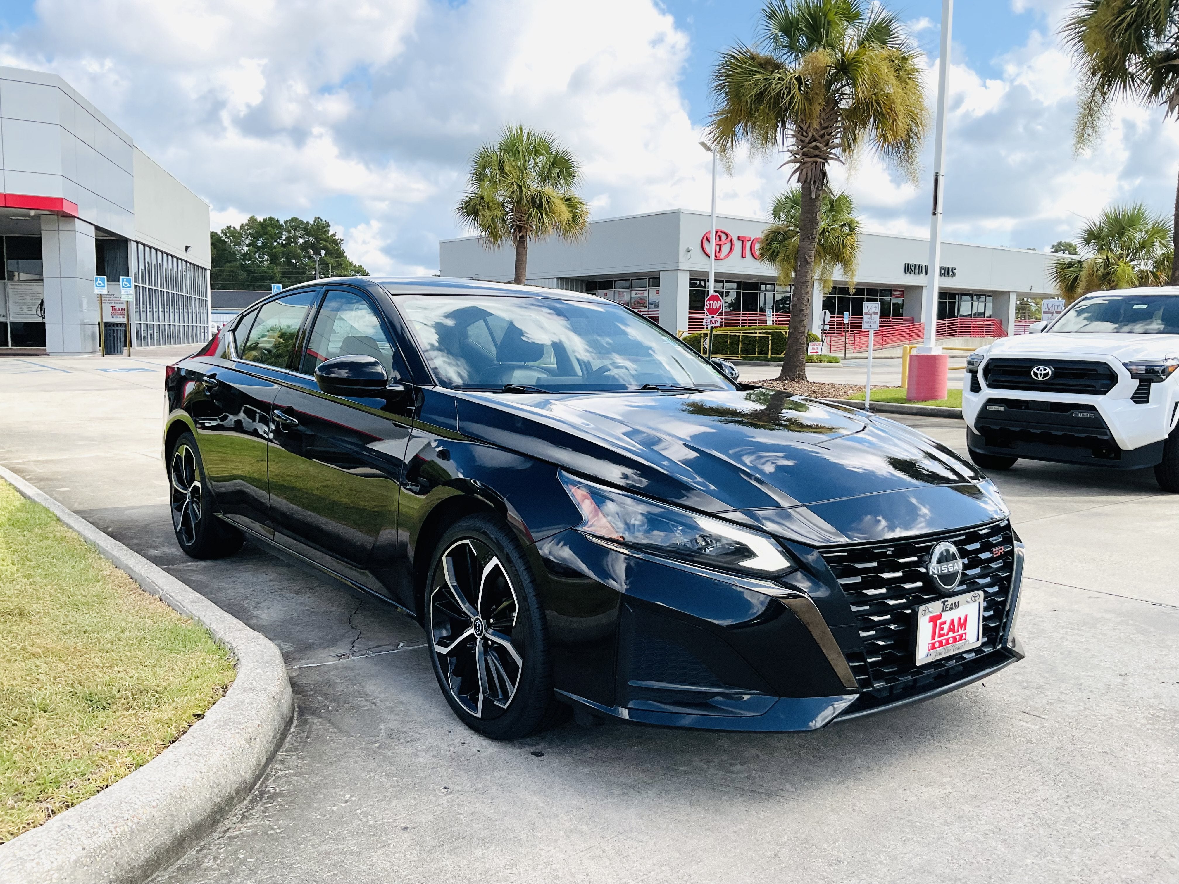 2024 Nissan Altima 2.5 SR