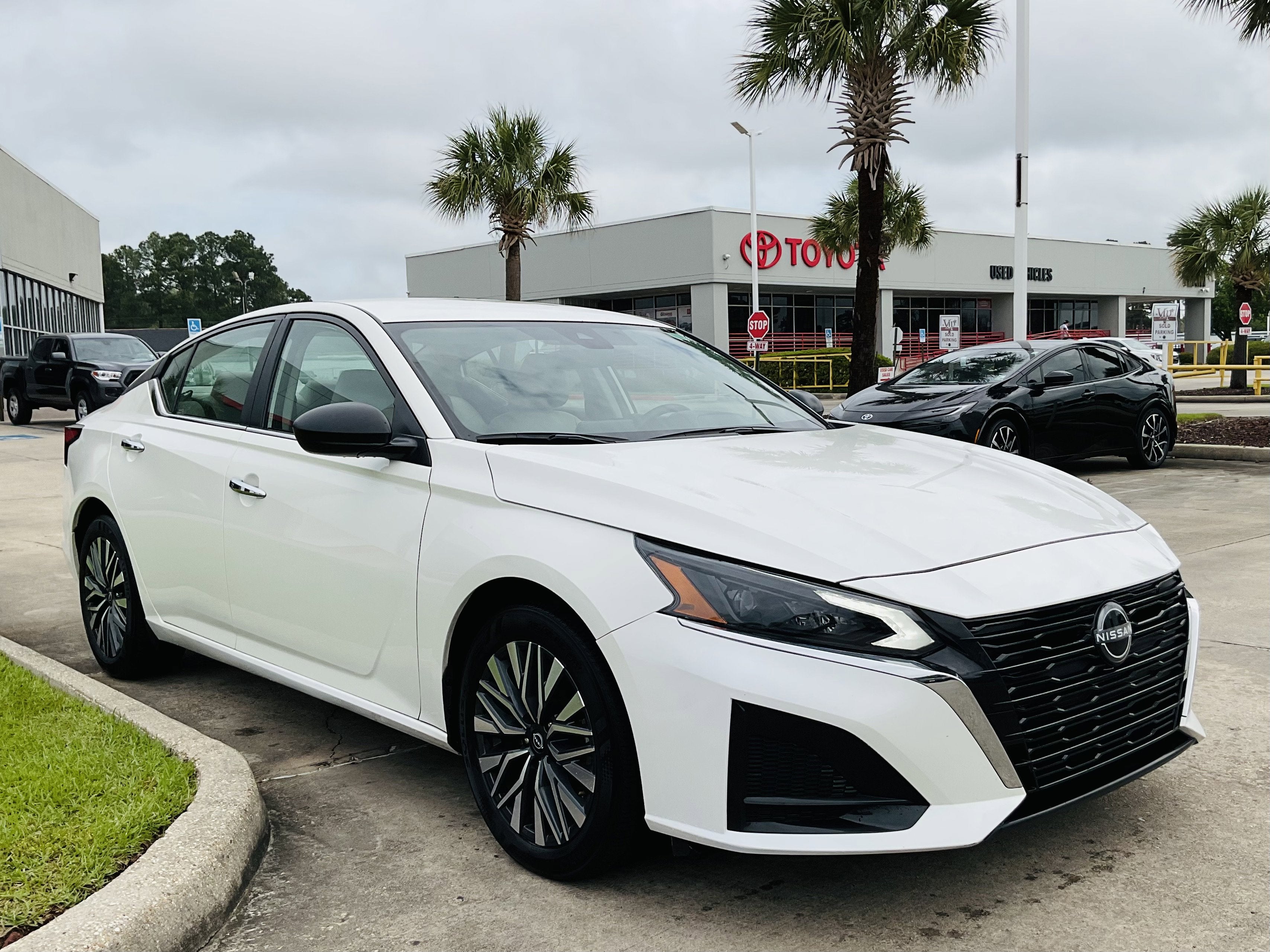 2025 Nissan Altima SV