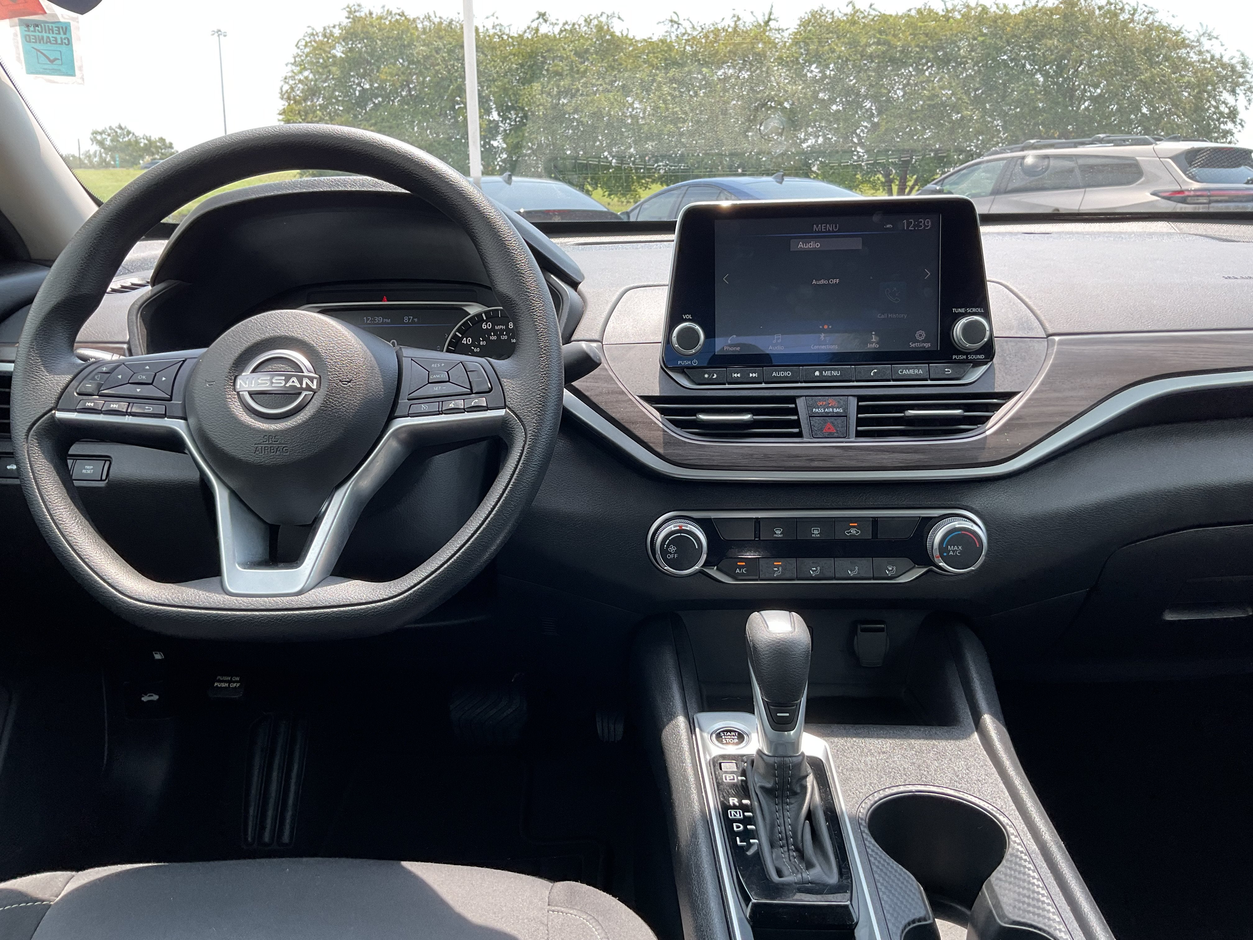 2025 Nissan Altima SV - Photo 12