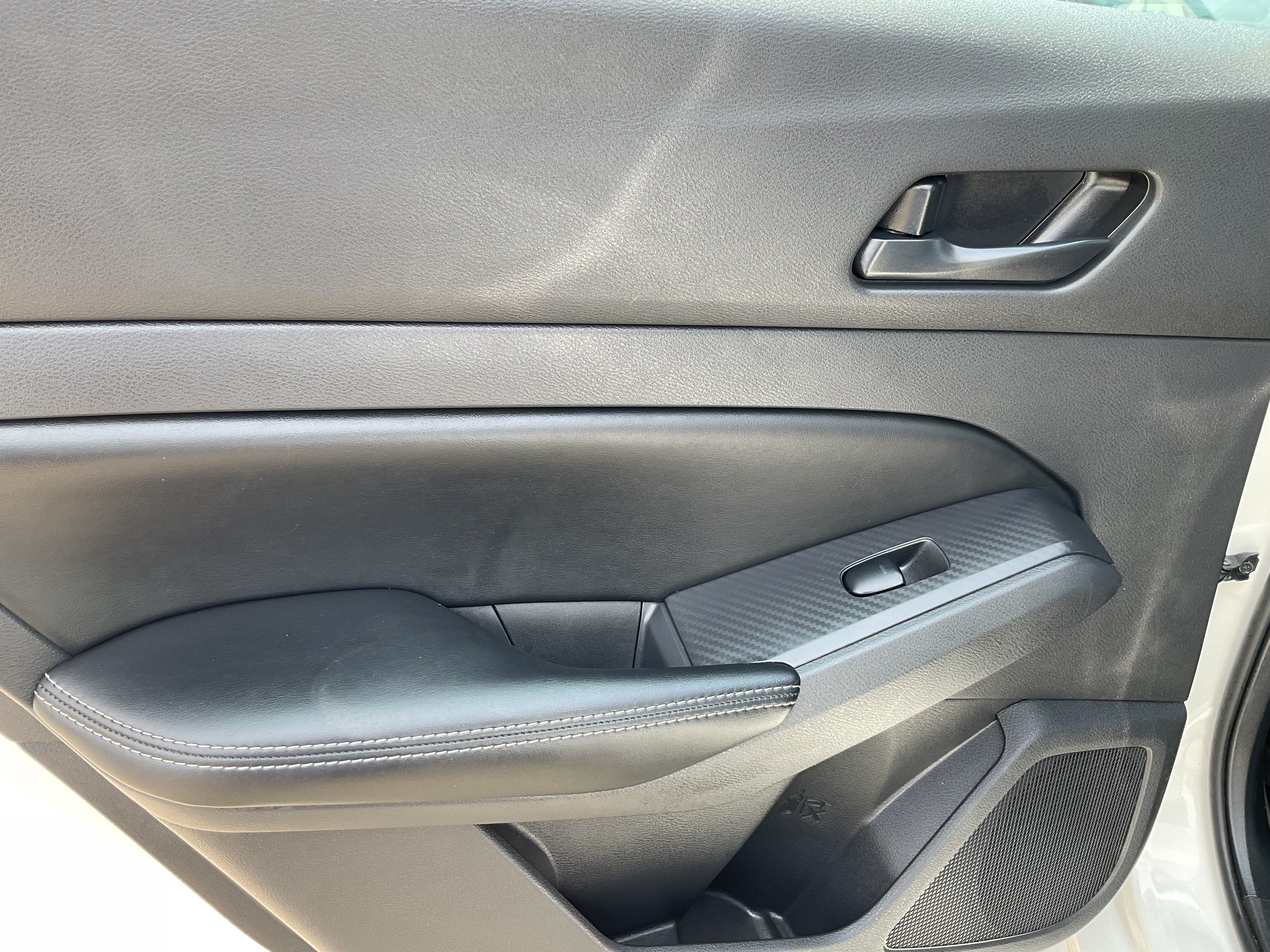2025 Nissan Altima SV - Photo 13