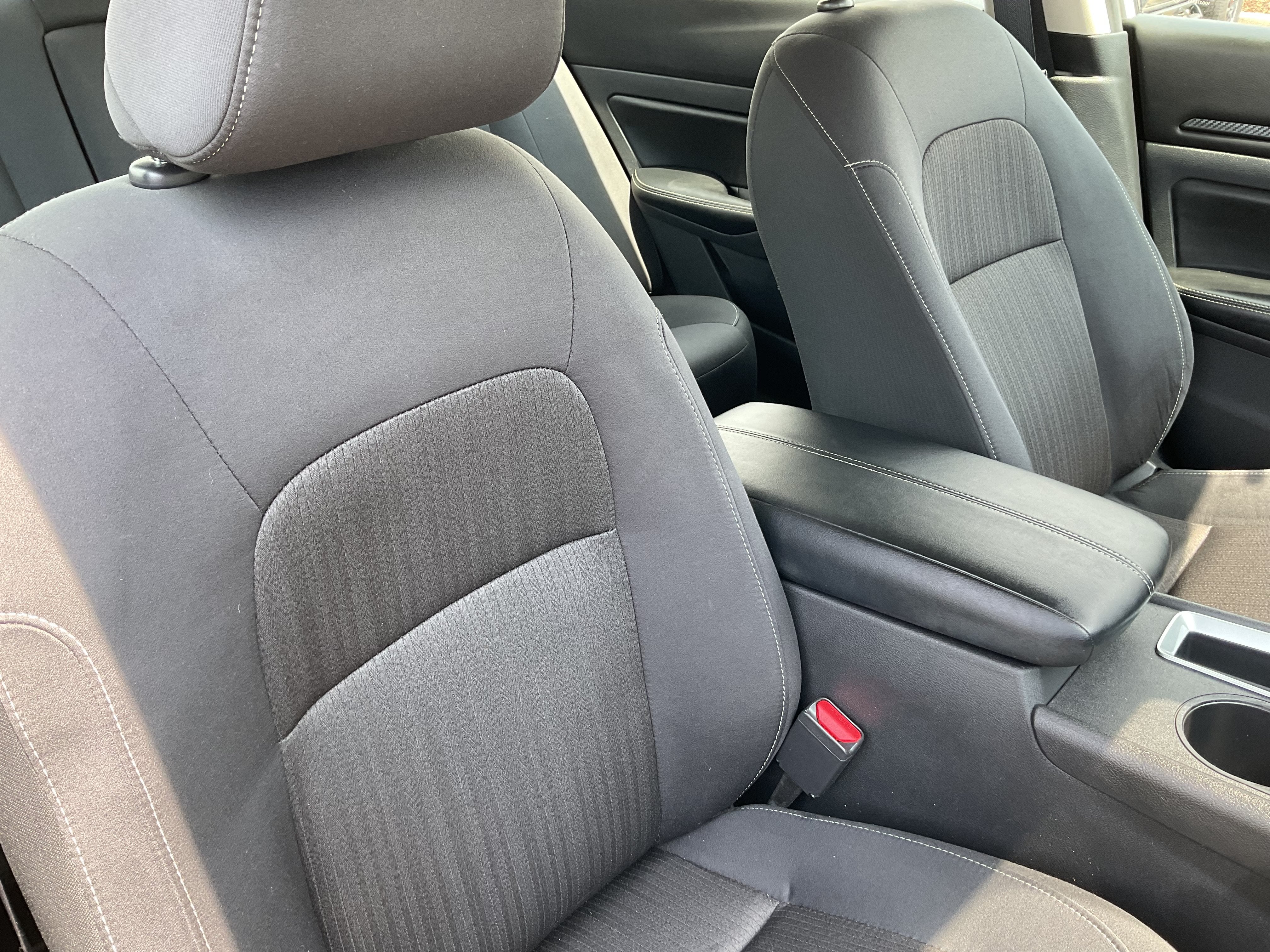 2025 Nissan Altima SV - Photo 16