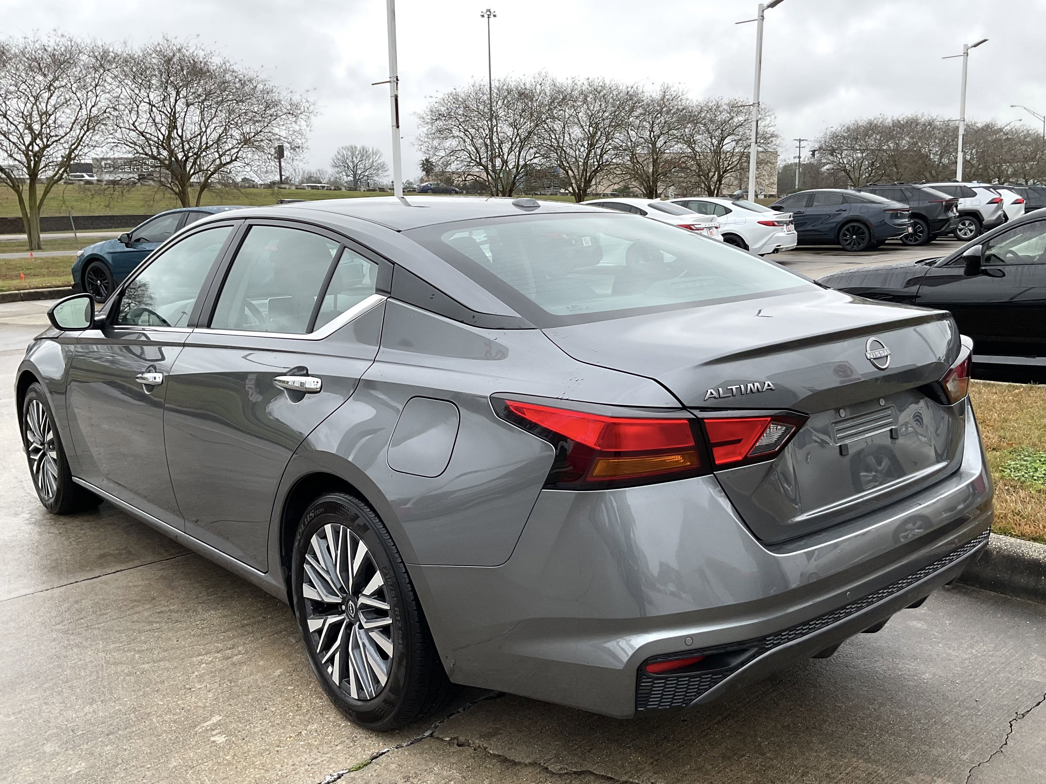 2025 Nissan Altima SV