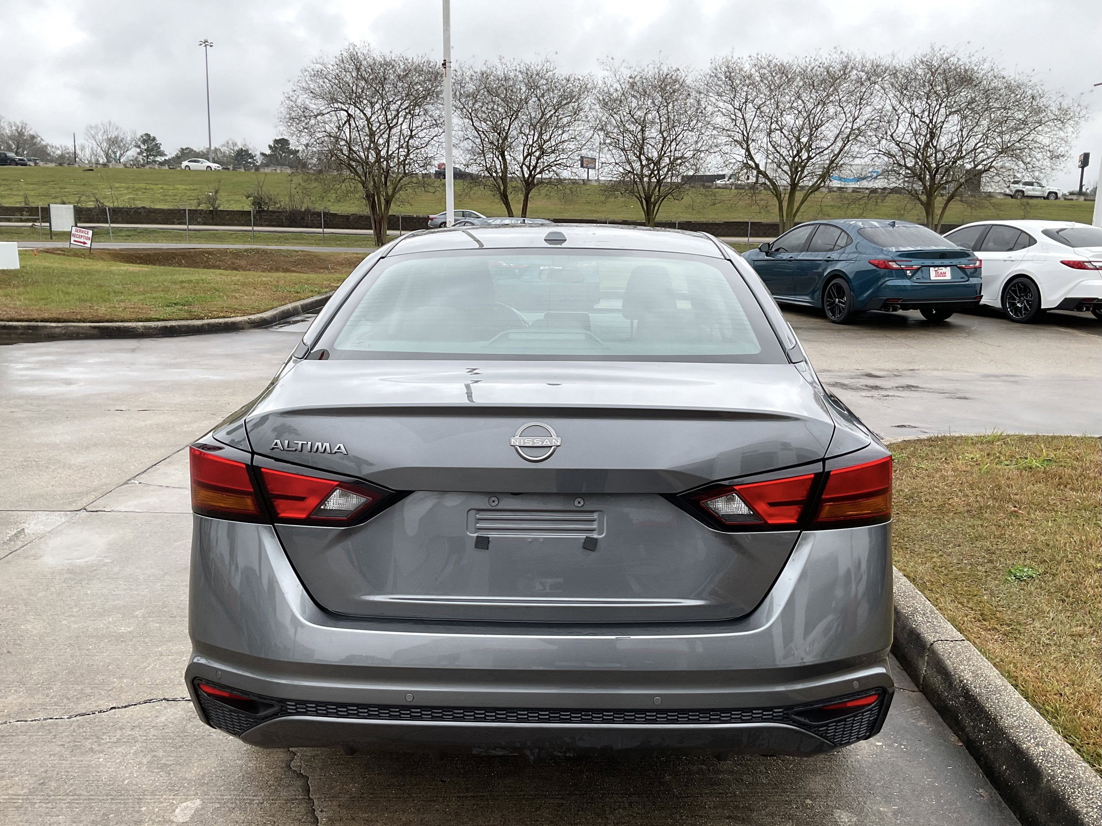 2025 Nissan Altima SV