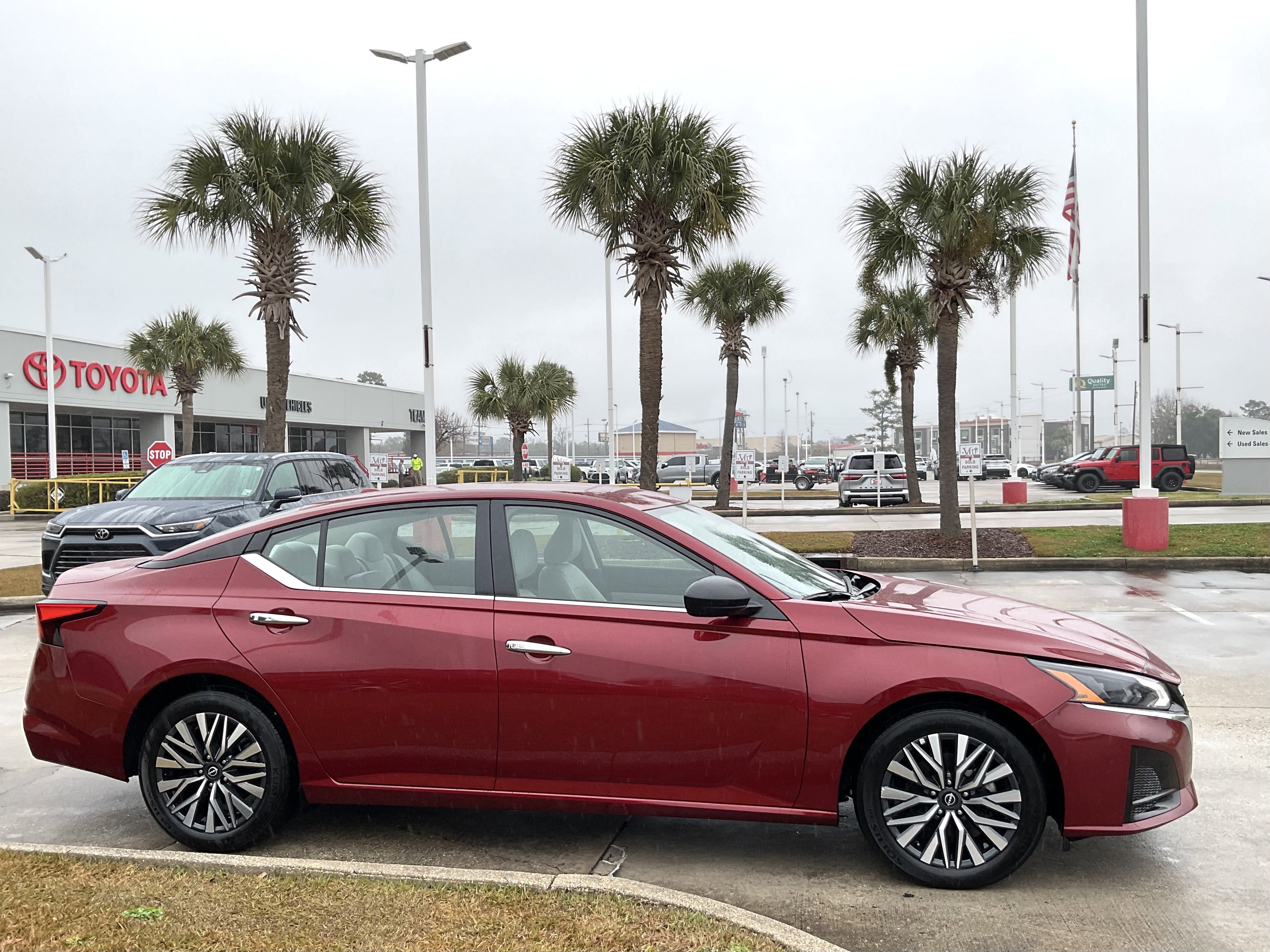 2025 Nissan Altima SV