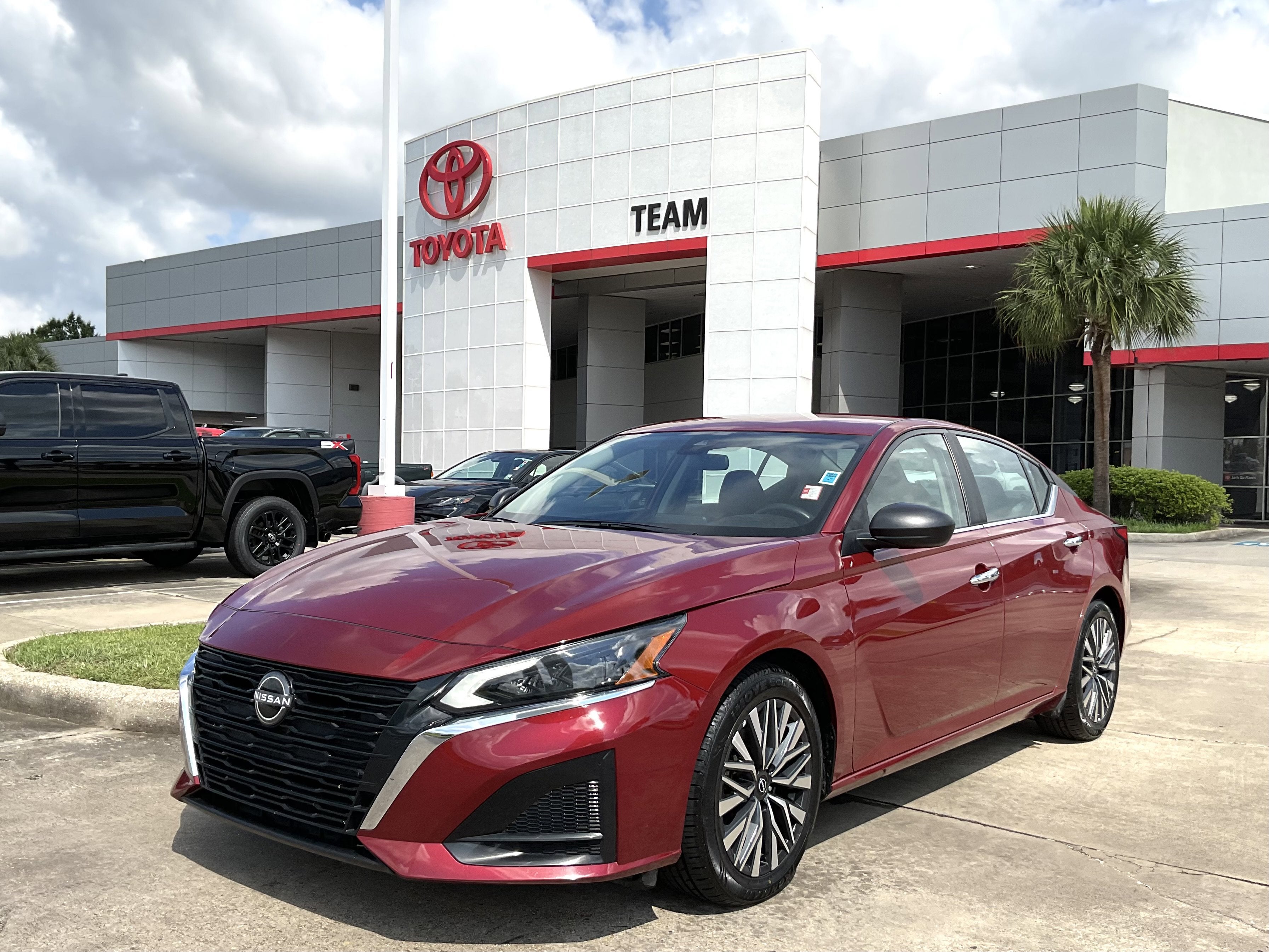 2025 Nissan Altima SV