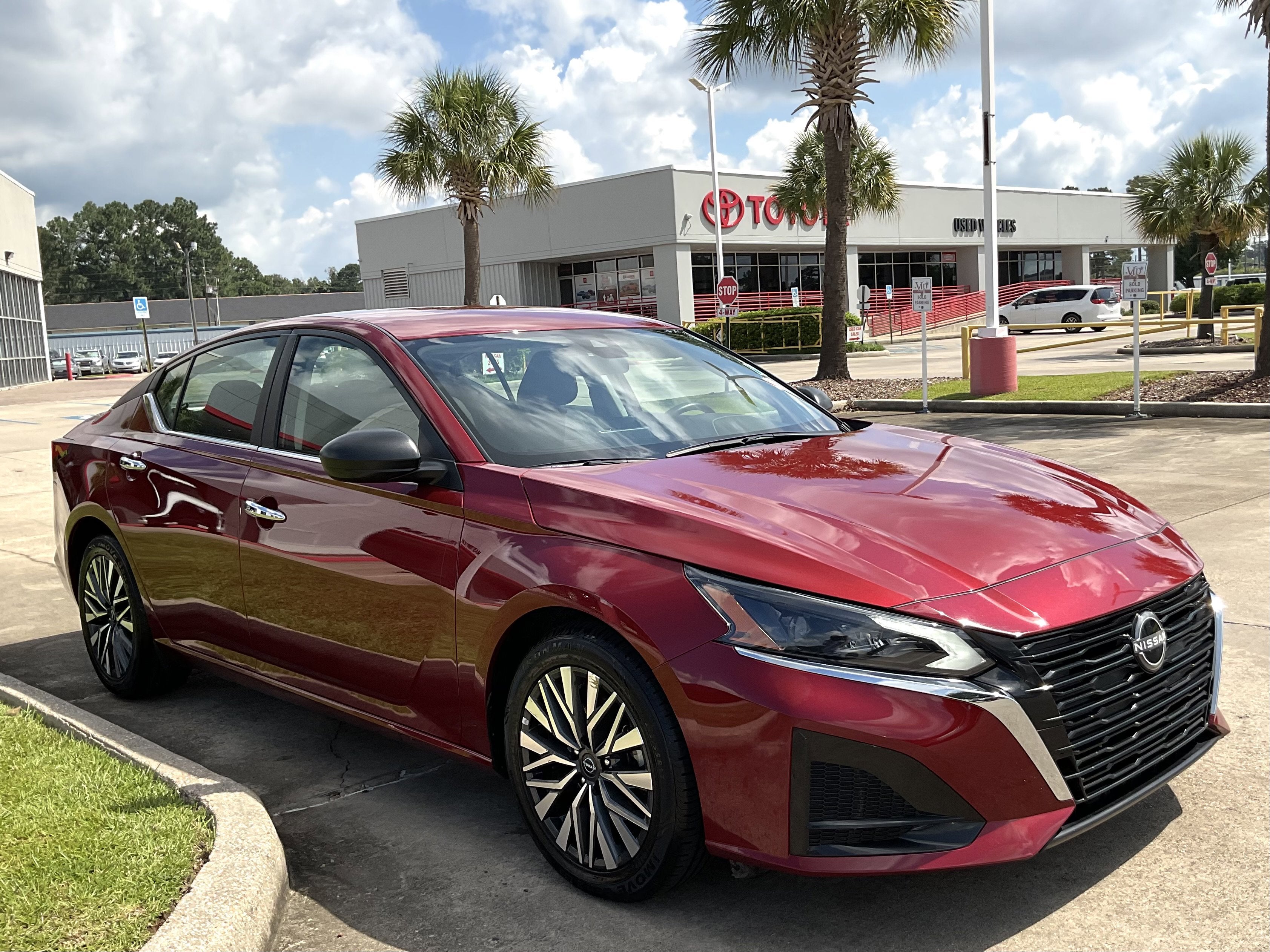 2025 Nissan Altima SV