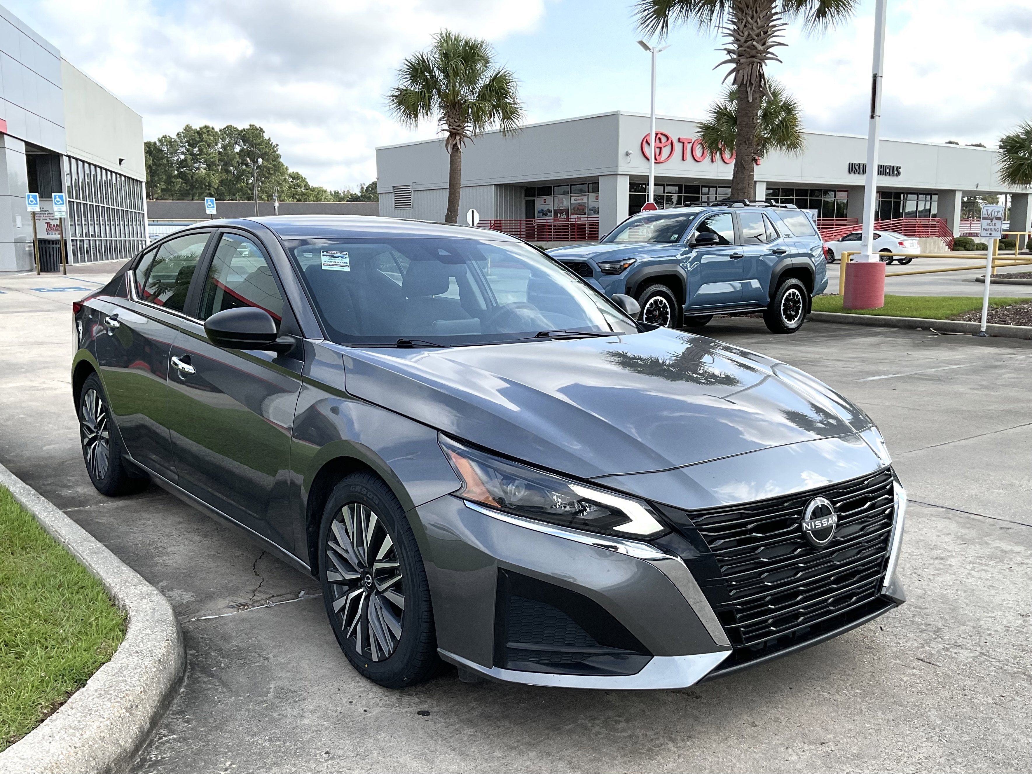 2025 Nissan Altima SV