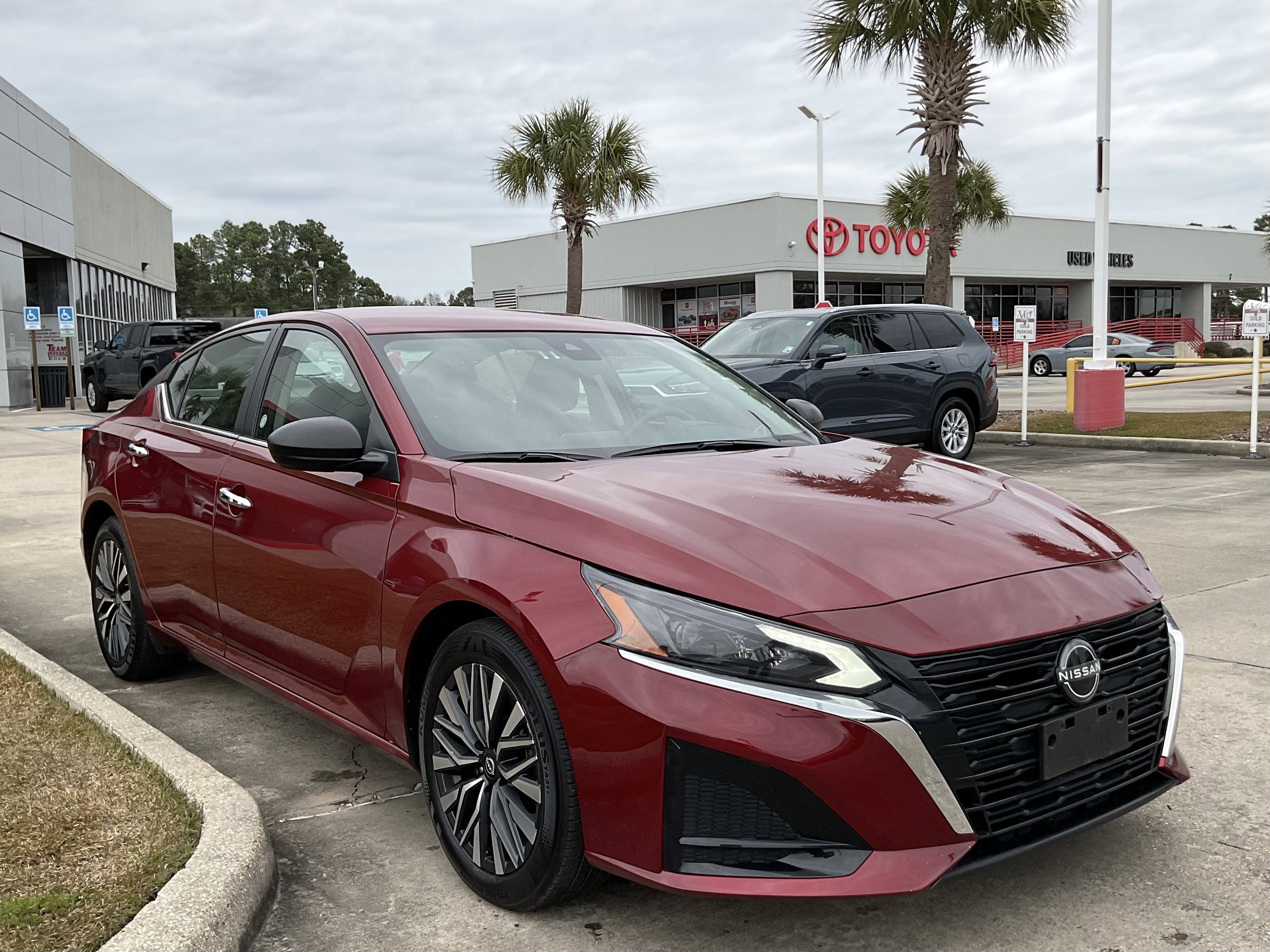 2024 Nissan Altima 2.5 SV