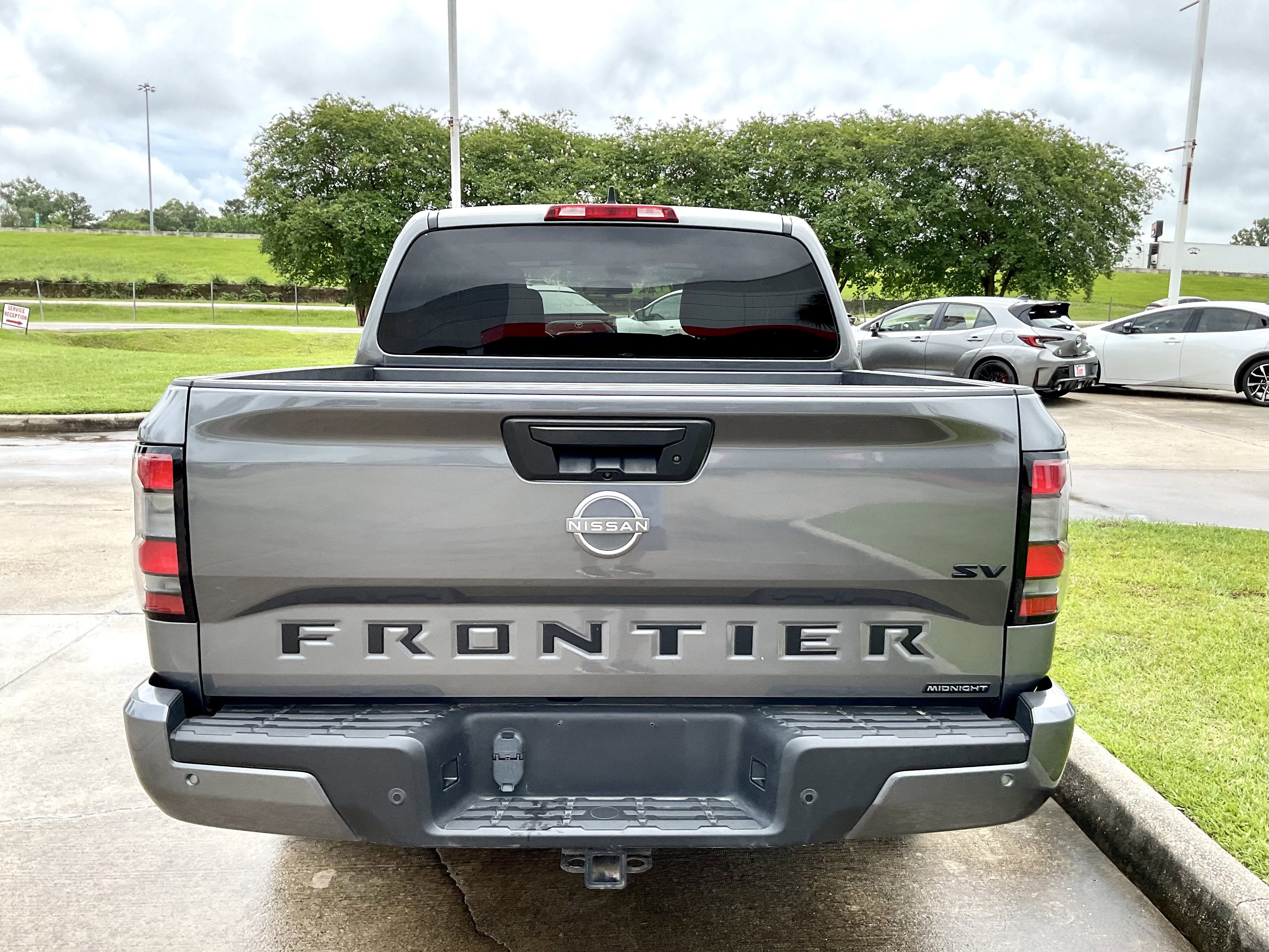 2023 Nissan Frontier SV