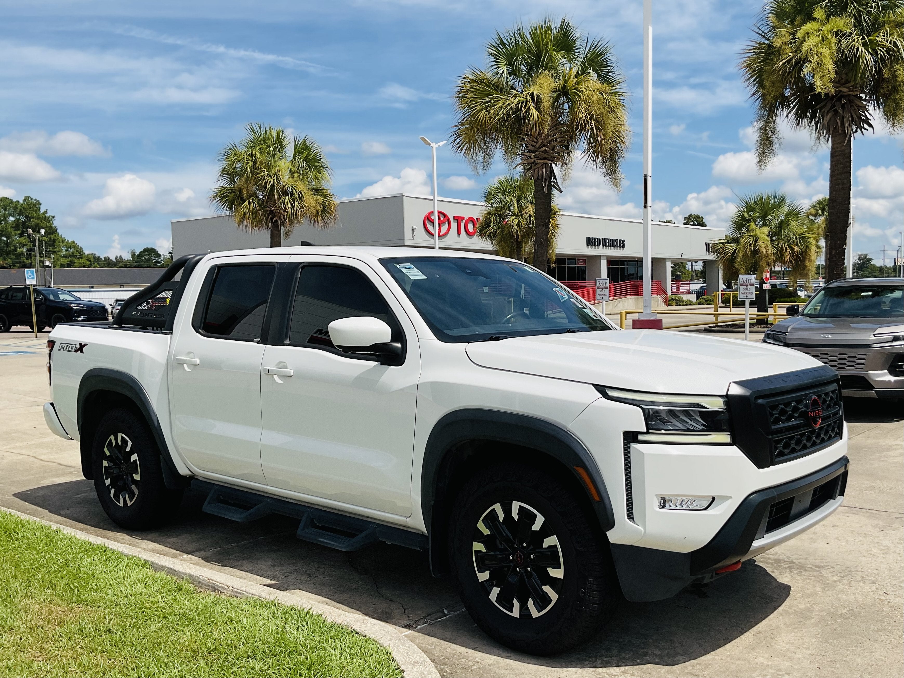 2023 Nissan Frontier PRO-X