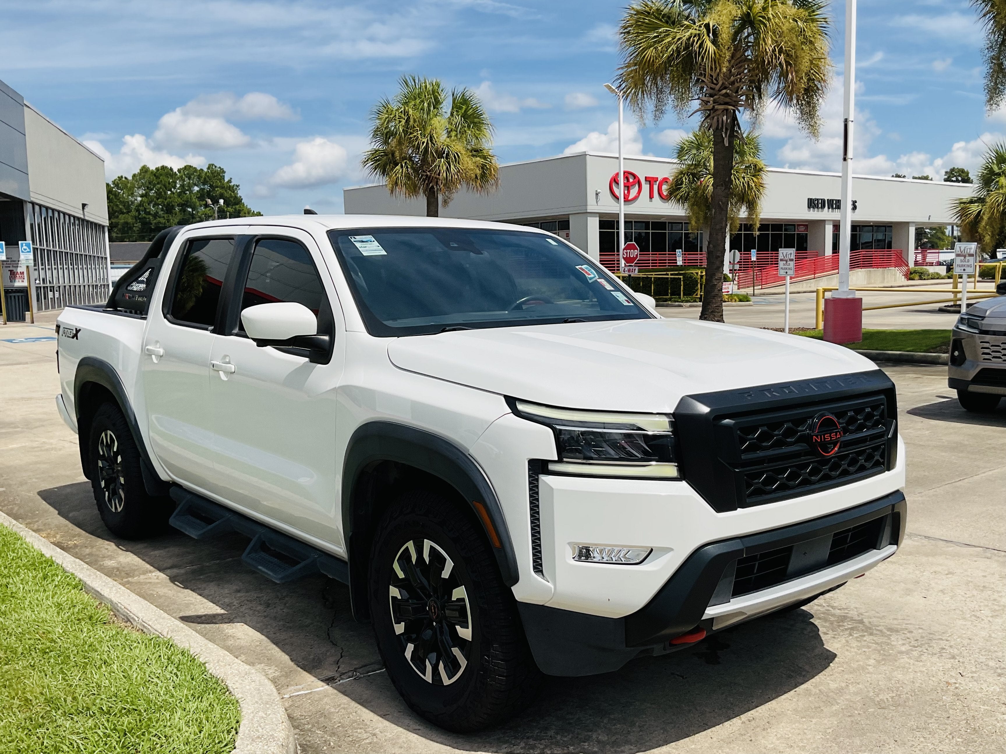 2023 Nissan Frontier PRO-X