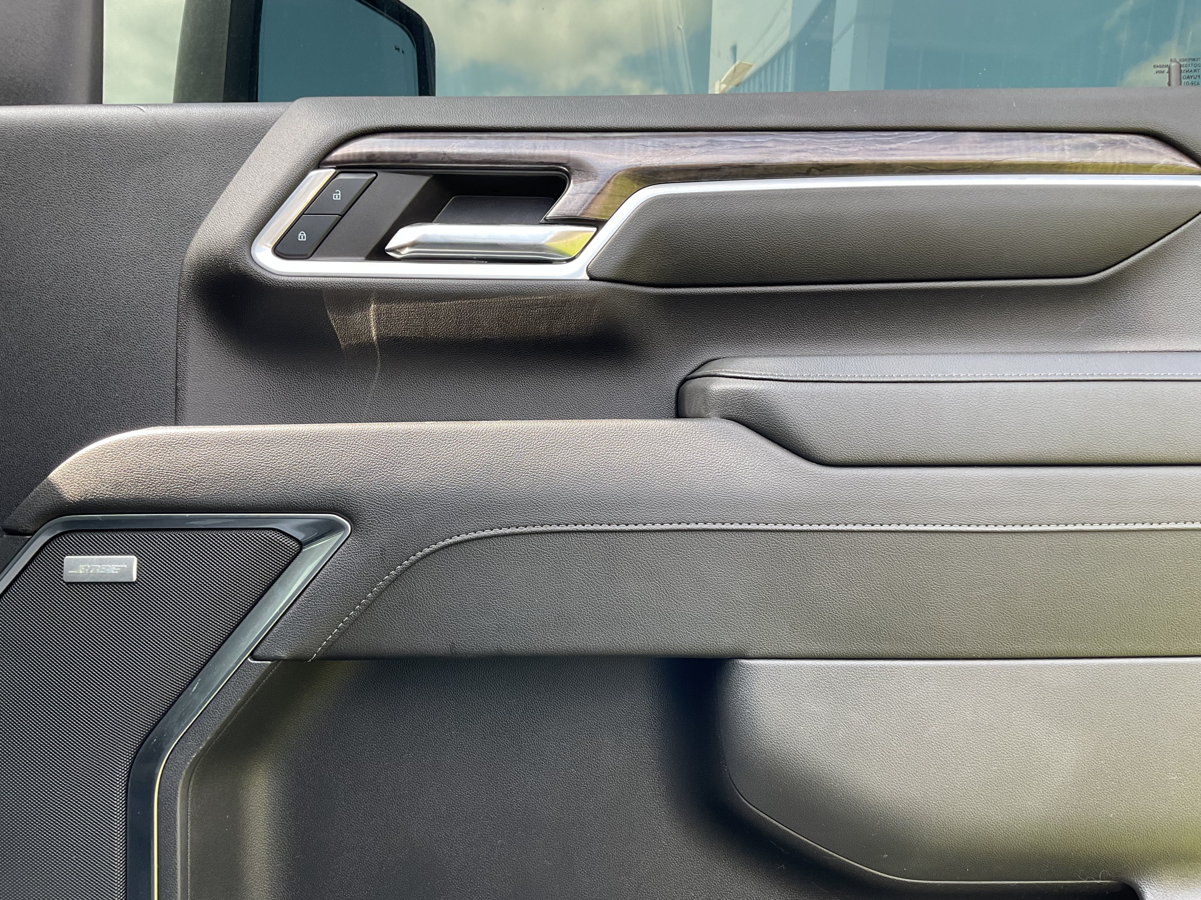 2024 Chevrolet Silverado HD LTZ