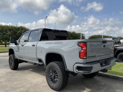 2024 Chevrolet Silverado HD LTZ