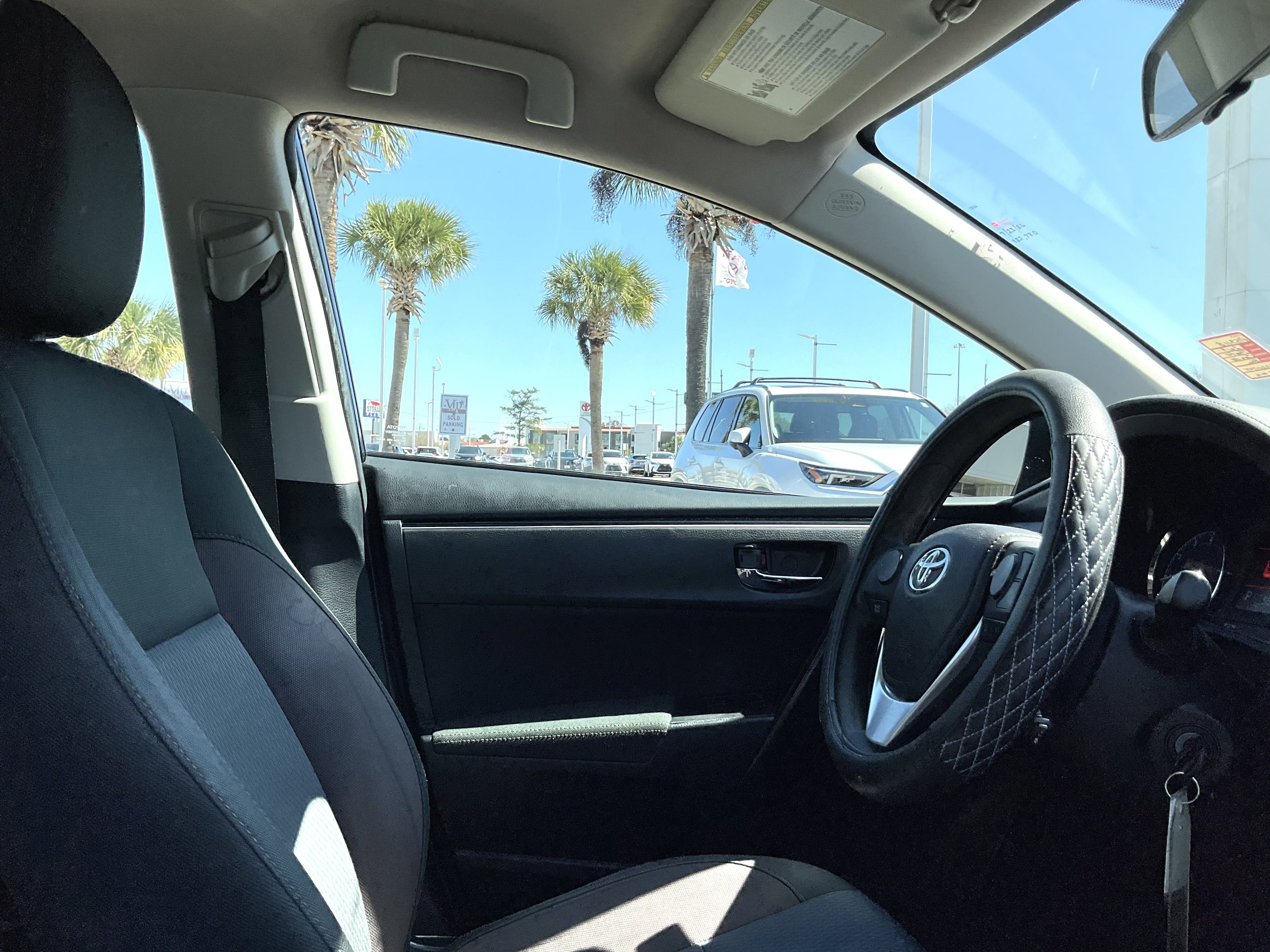 2019 Toyota COROLLA LE