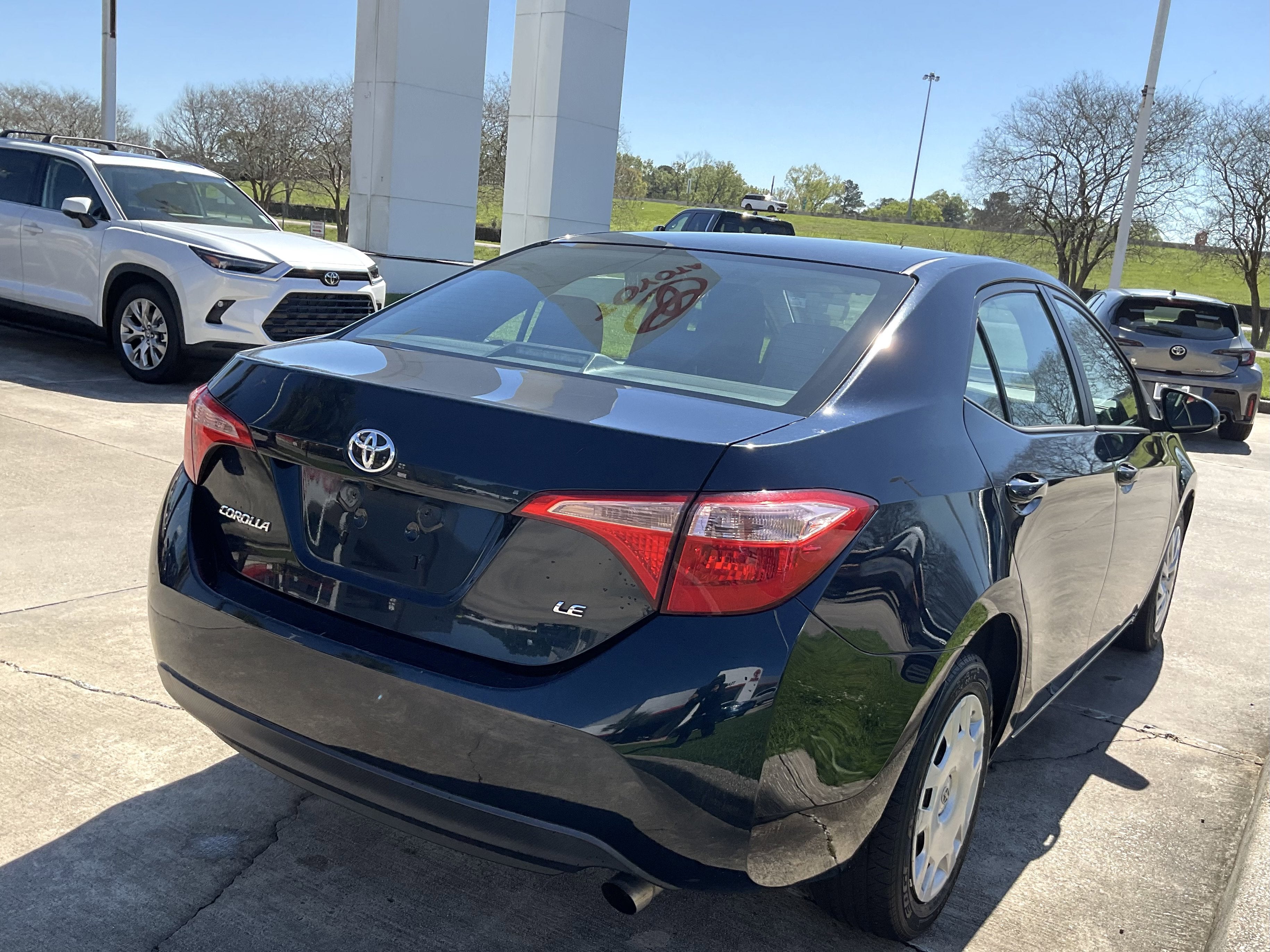 2019 Toyota COROLLA LE