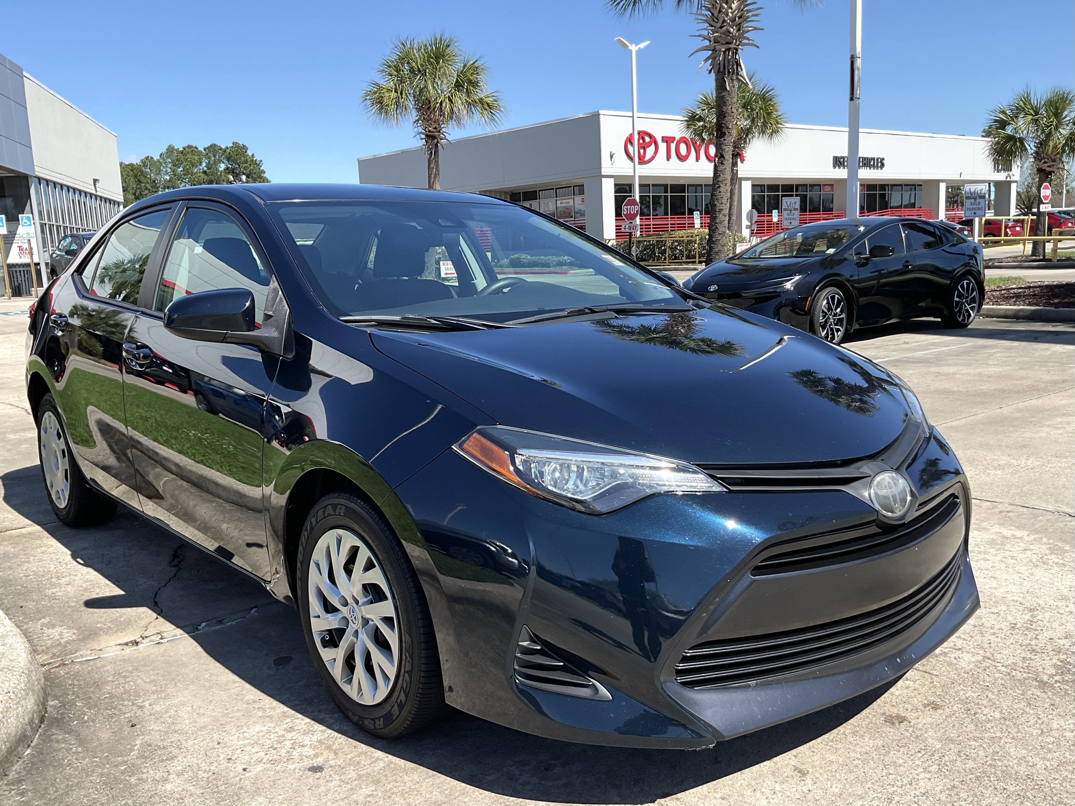 2019 Toyota COROLLA LE