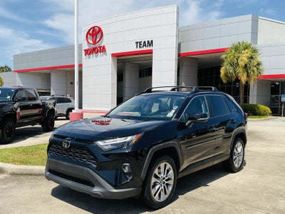 2022 Toyota RAV4 XLE Premium