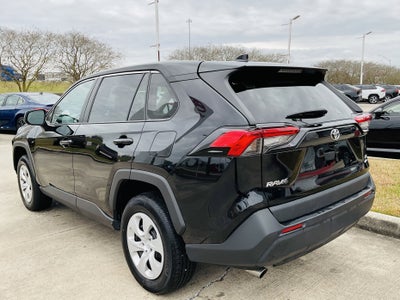 2024 Toyota RAV4 LE