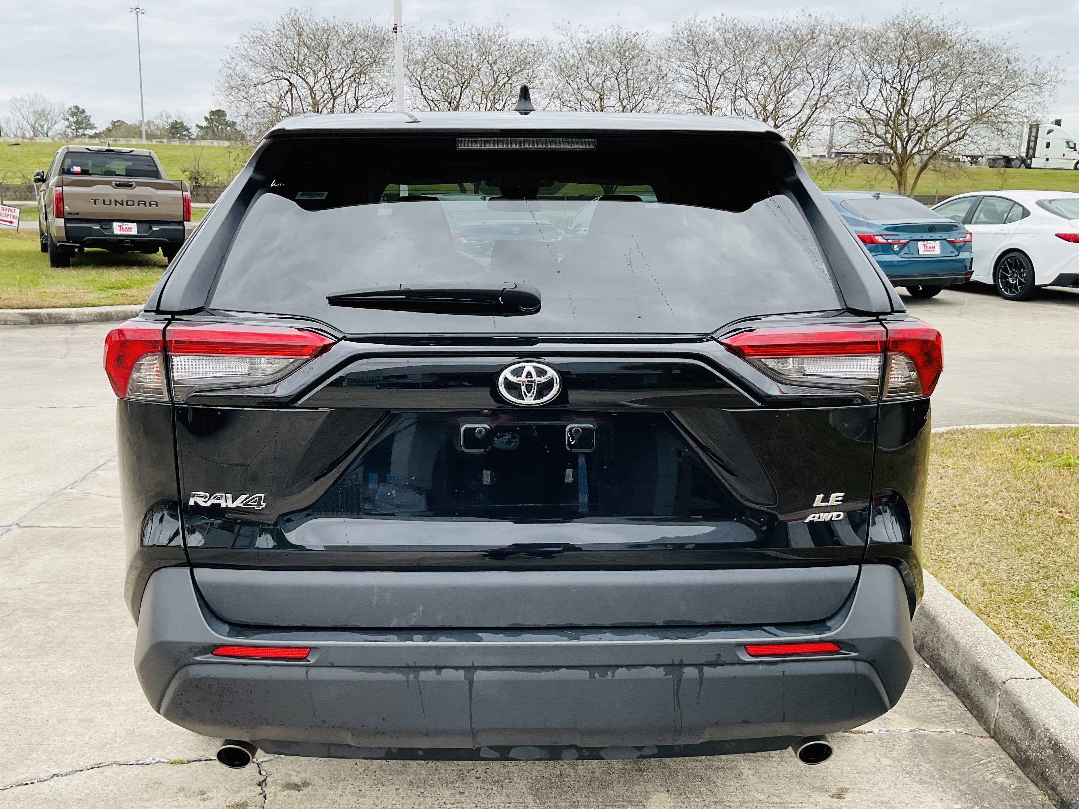 2024 Toyota RAV4 LE