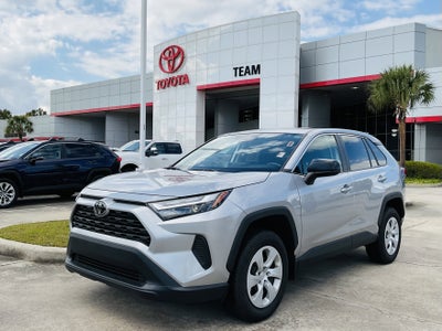 2025 Toyota RAV4 LE