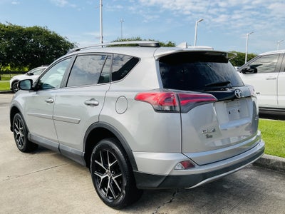 2018 Toyota RAV4 SE
