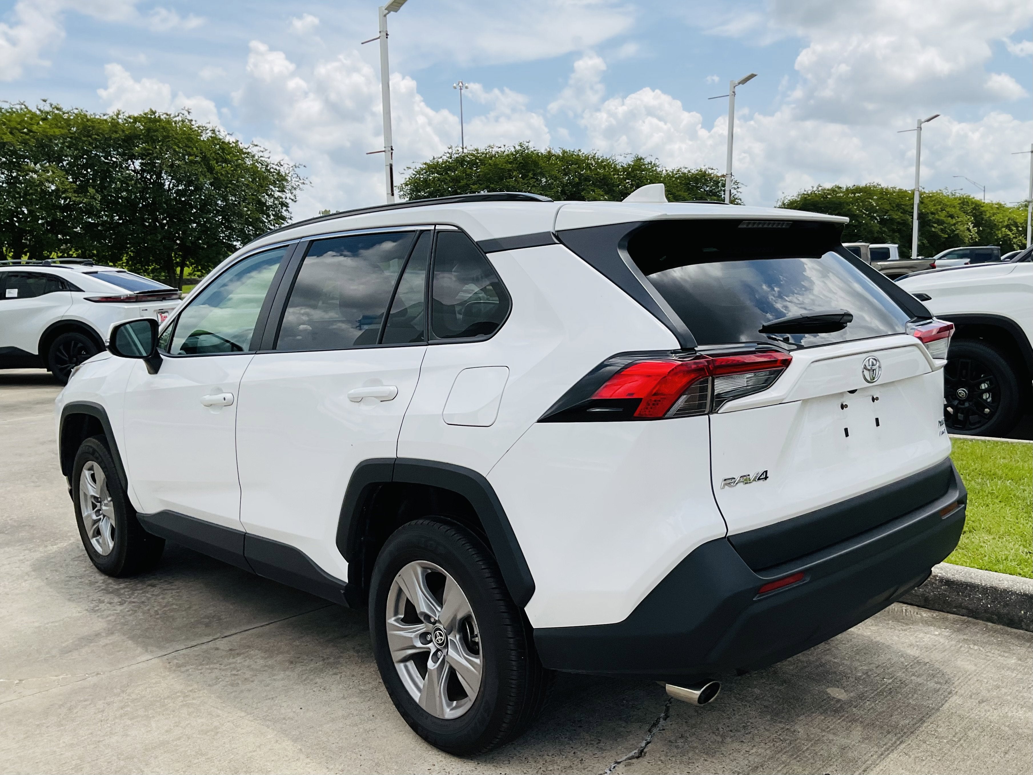 2024 Toyota RAV4 XLE