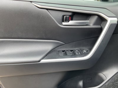 2025 Toyota RAV4 HYBRID Hybrid XLE