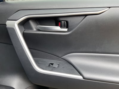 2025 Toyota RAV4 HYBRID Hybrid XLE