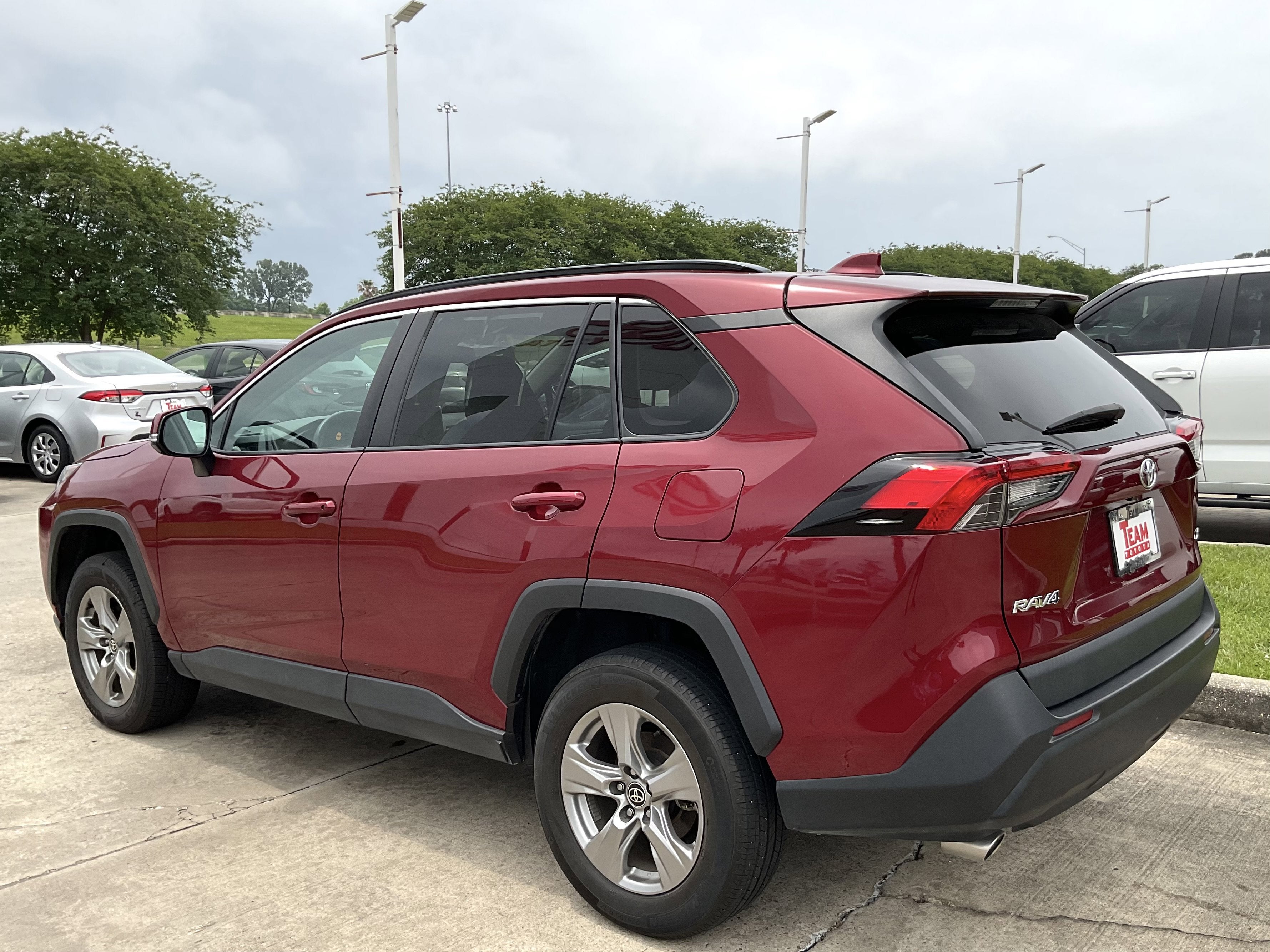 2023 Toyota RAV4 XLE