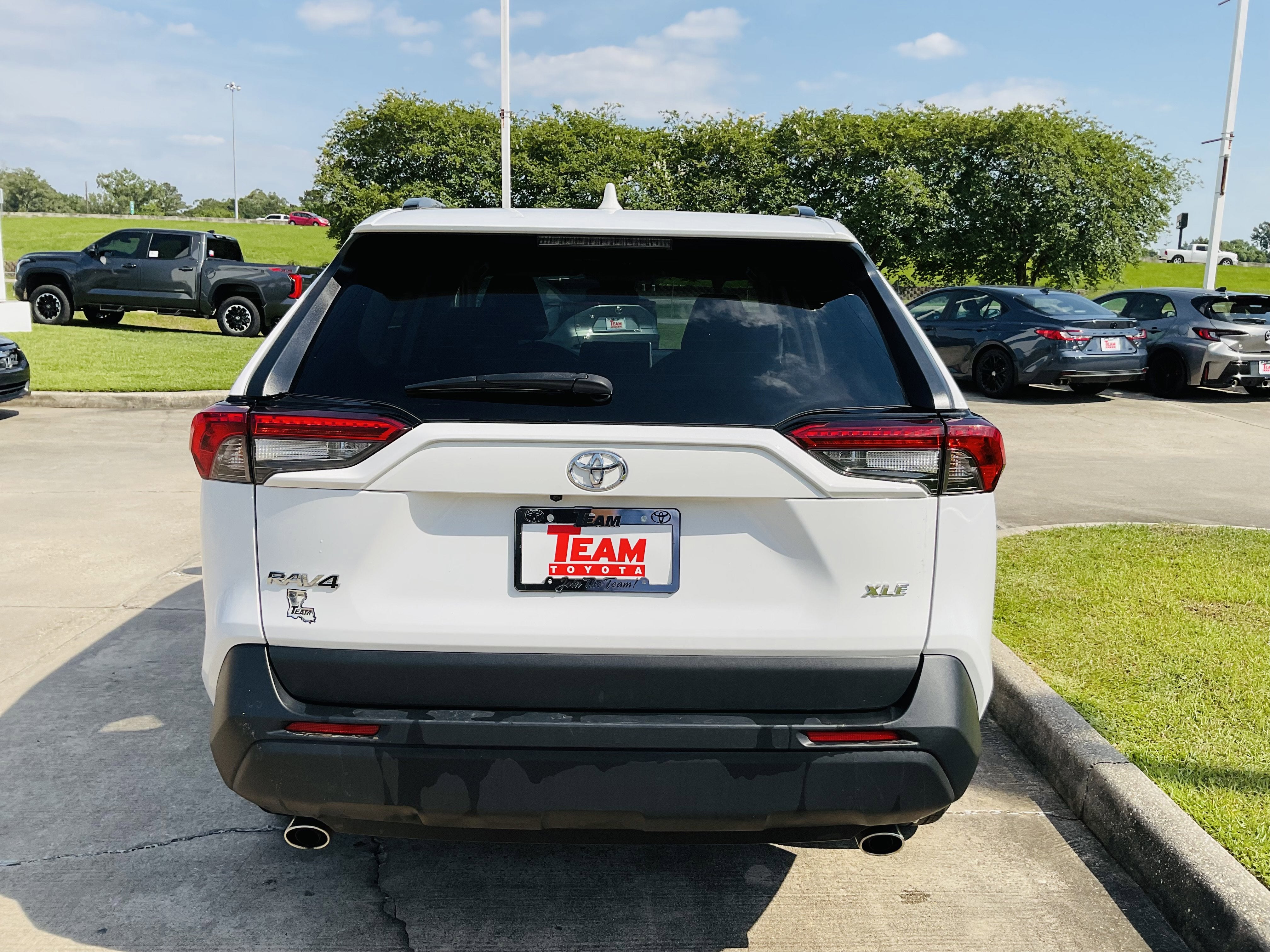 2024 Toyota RAV4 XLE