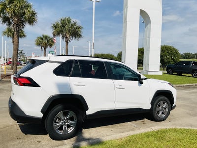 2024 Toyota RAV4 XLE