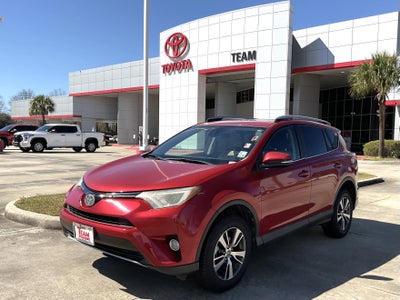 2017 Toyota RAV4 XLE