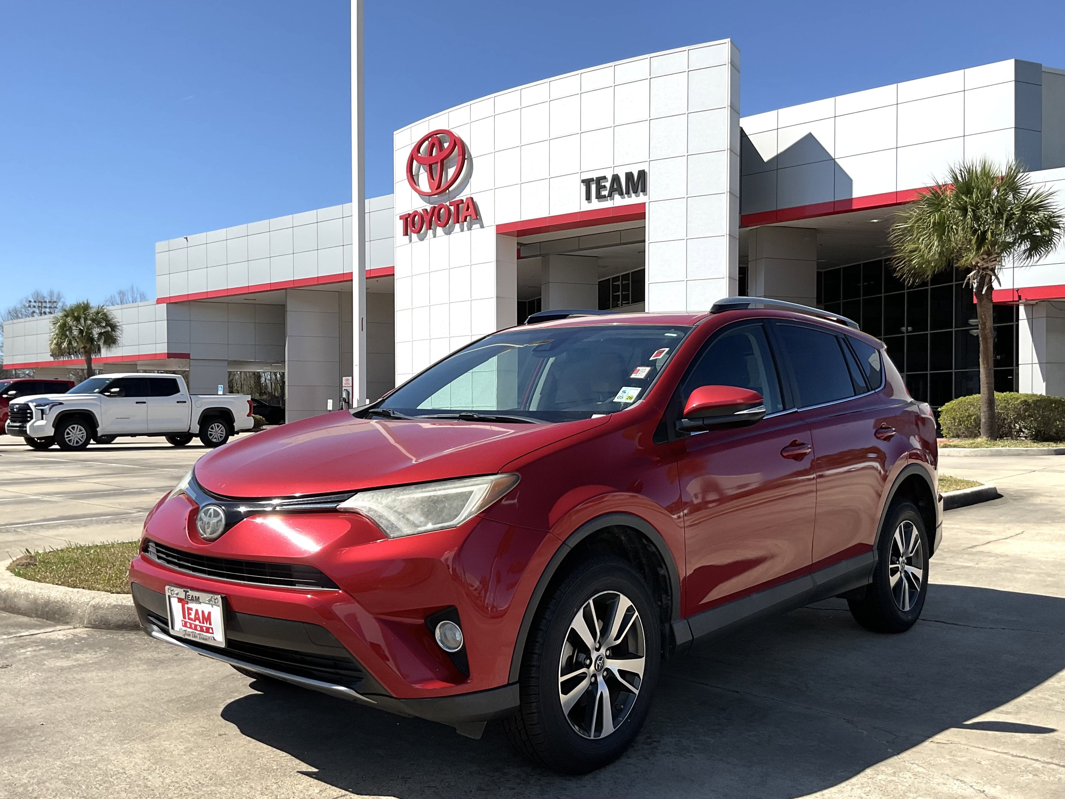2017 Toyota RAV4 XLE