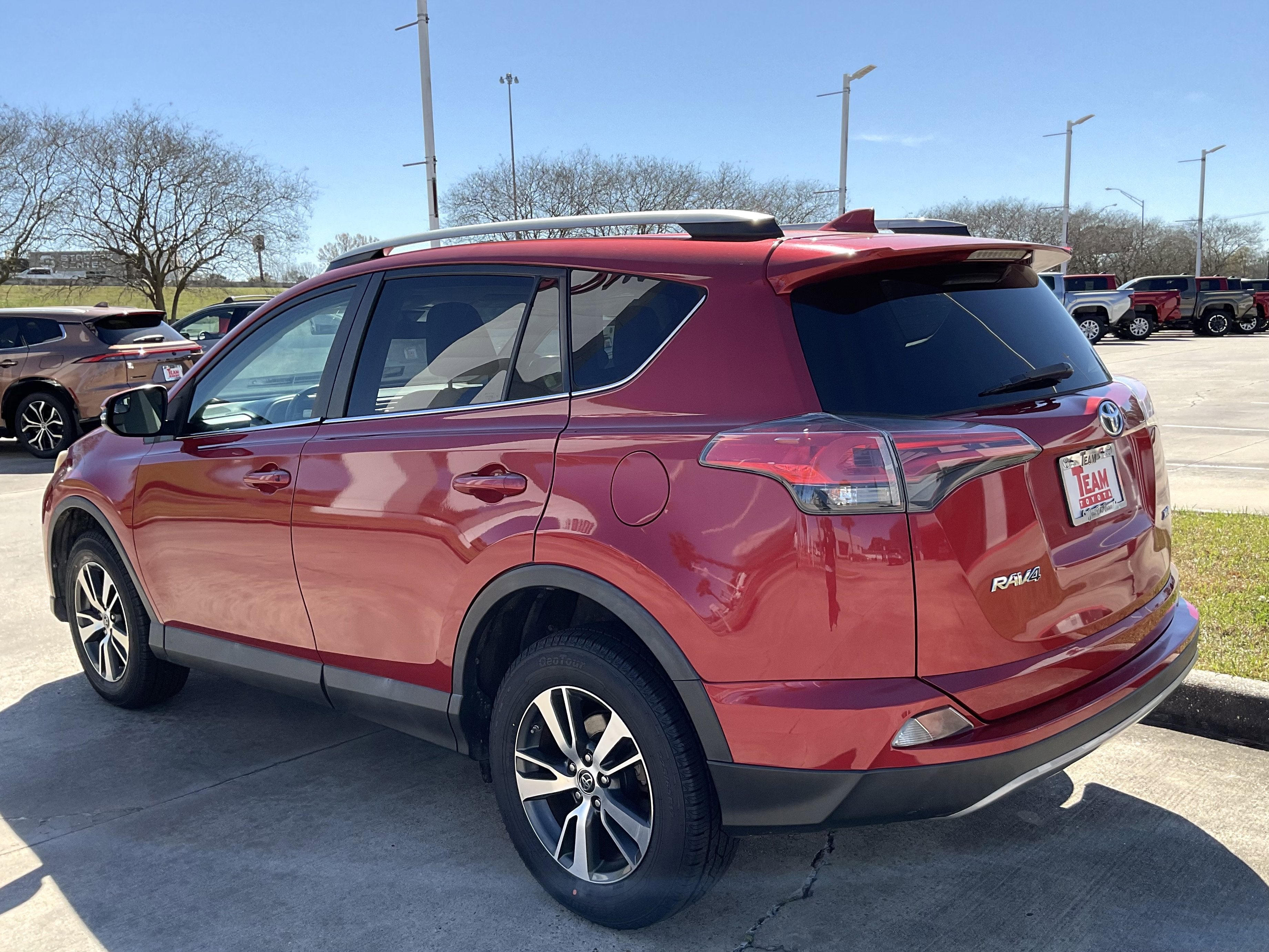 2017 Toyota RAV4 XLE