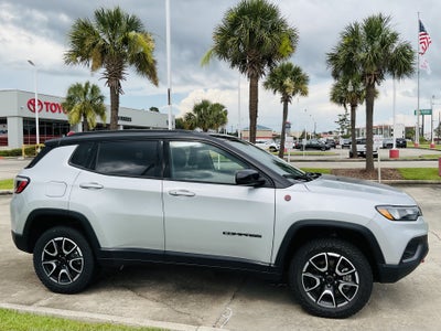2025 Jeep Compass Trailhawk