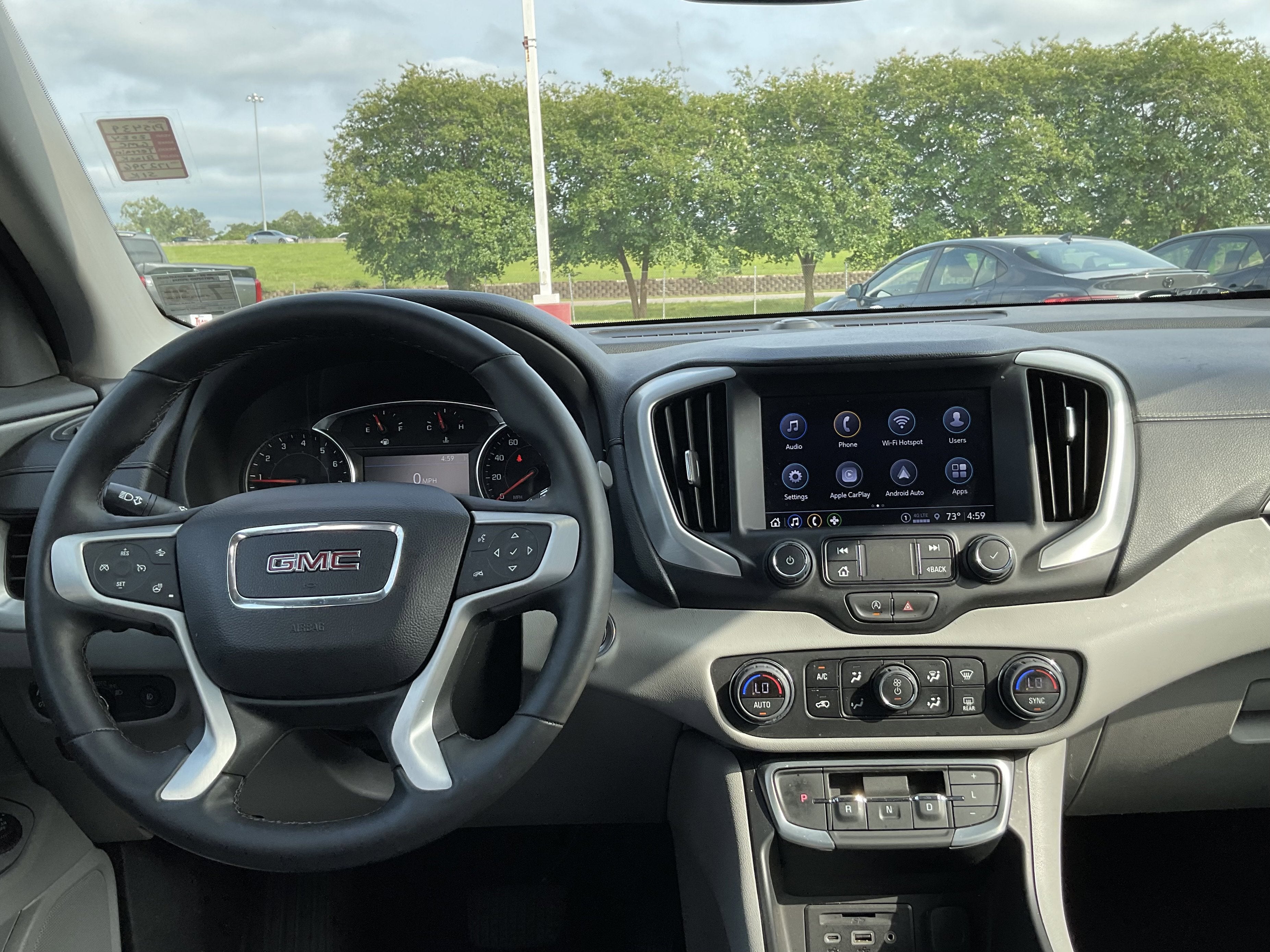 2024 GMC Terrain SLT