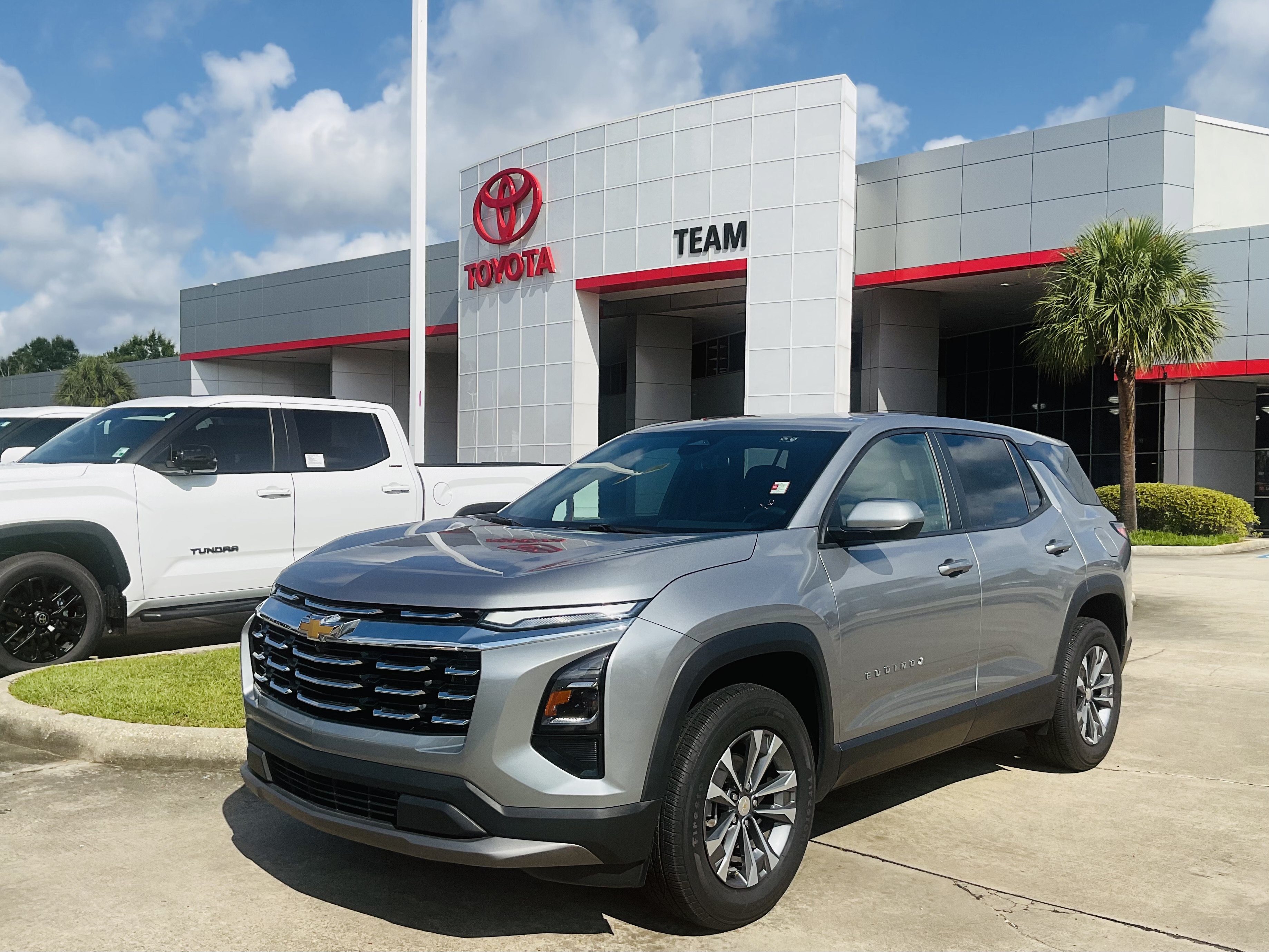2025 Chevrolet Equinox FWD LT