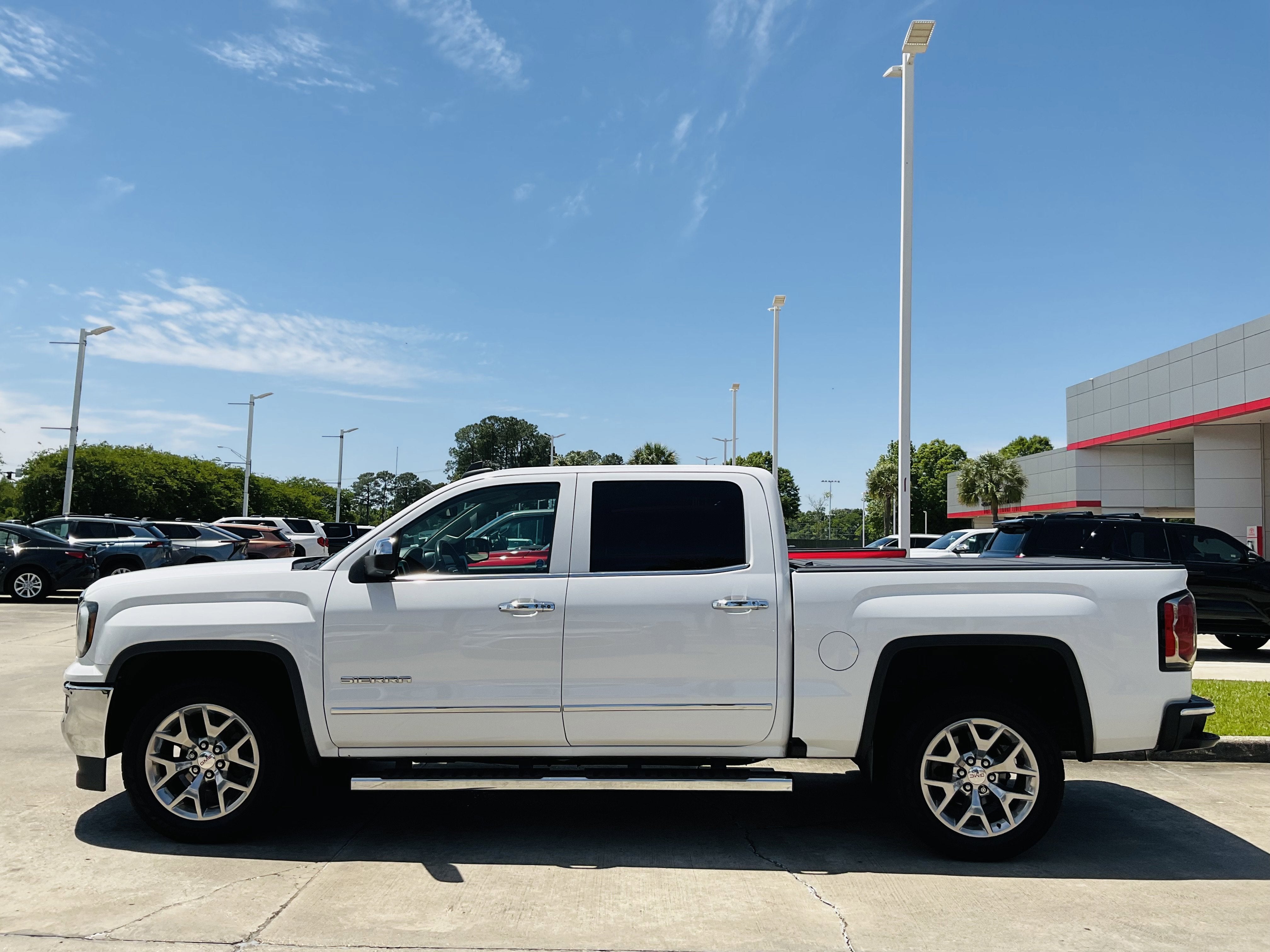 2018 GMC Sierra SLT